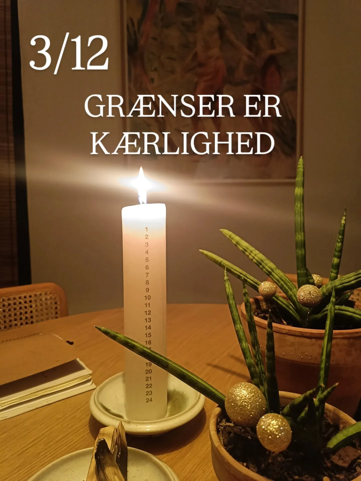 3/12 Juletema: RELATIONER ~

Husk, du gerne m&aring; v&aelig;re her.
Husk, du er okay.
Husk, gr&aelig;nser er k&aelig;rlighed.

Formiddagen i terapi rummet har ind til videre handlet meget om gr&aelig;nser. Og om det her med at kunne m&aelig;rke, s&a