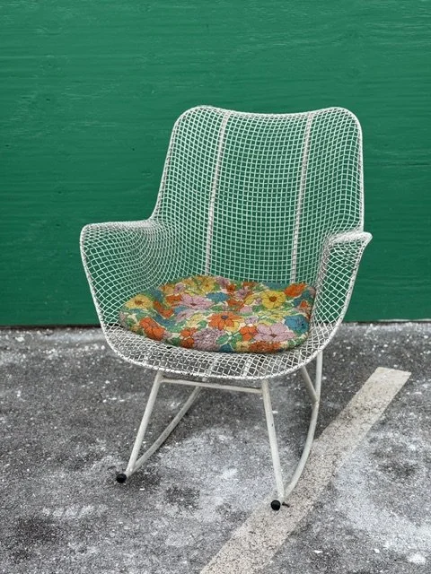 Russell Woodard Sculptura Rocker