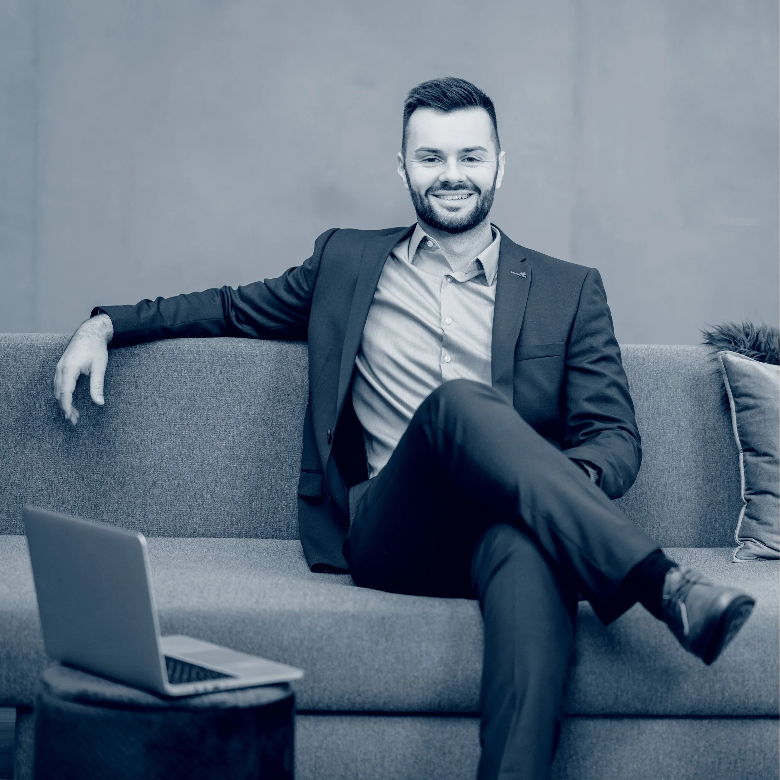 #032 KELLNER PERSONAL