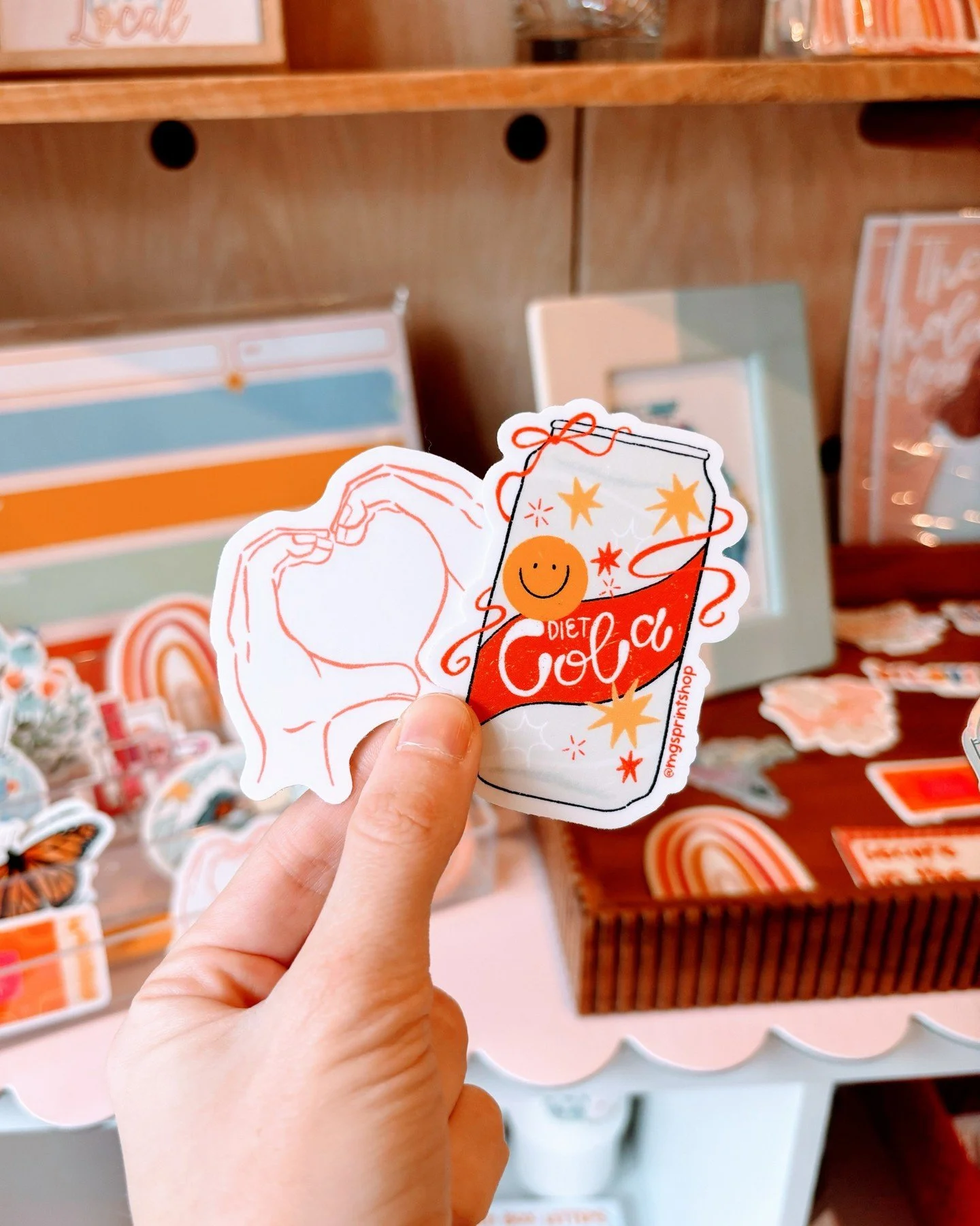 a lil' photo dump of the perfect things that fit the valentine's theme!