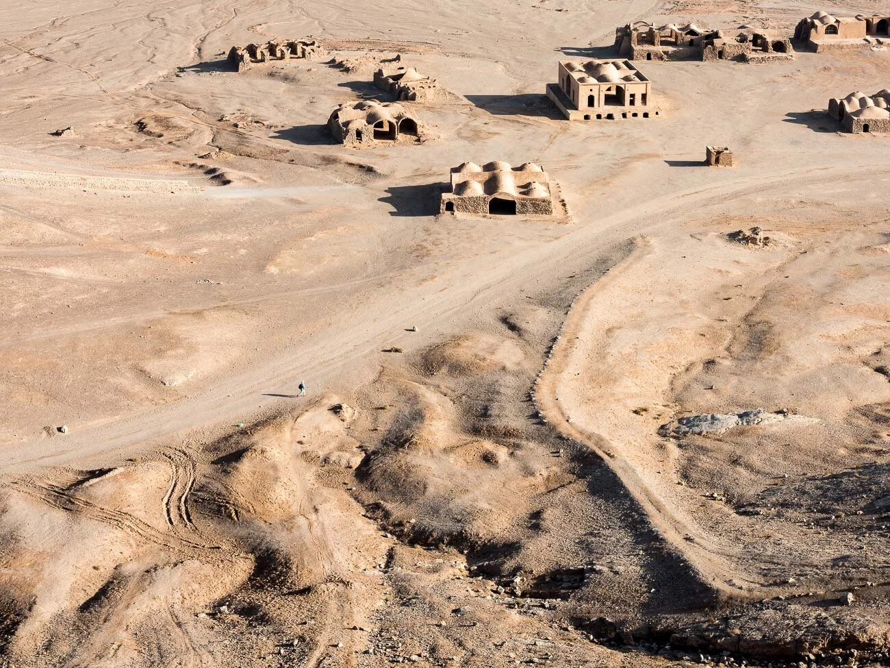 Edouard Sepulchre: Cycling Through the Deserts of North Africa and the Middle East
