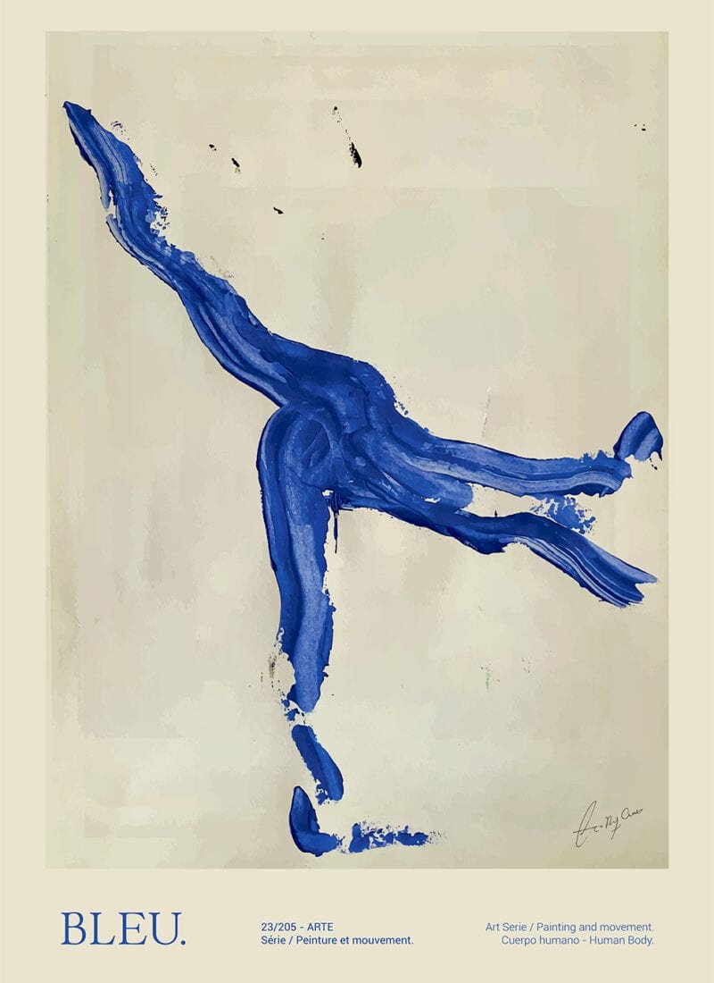 Lucrecia_Rey_Caro_Bleu_Product_Low_Res-800x1100.jpg