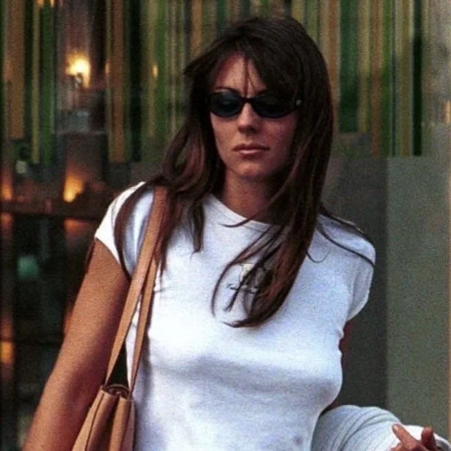 PHOTO: ELIZABETH HURLEY
