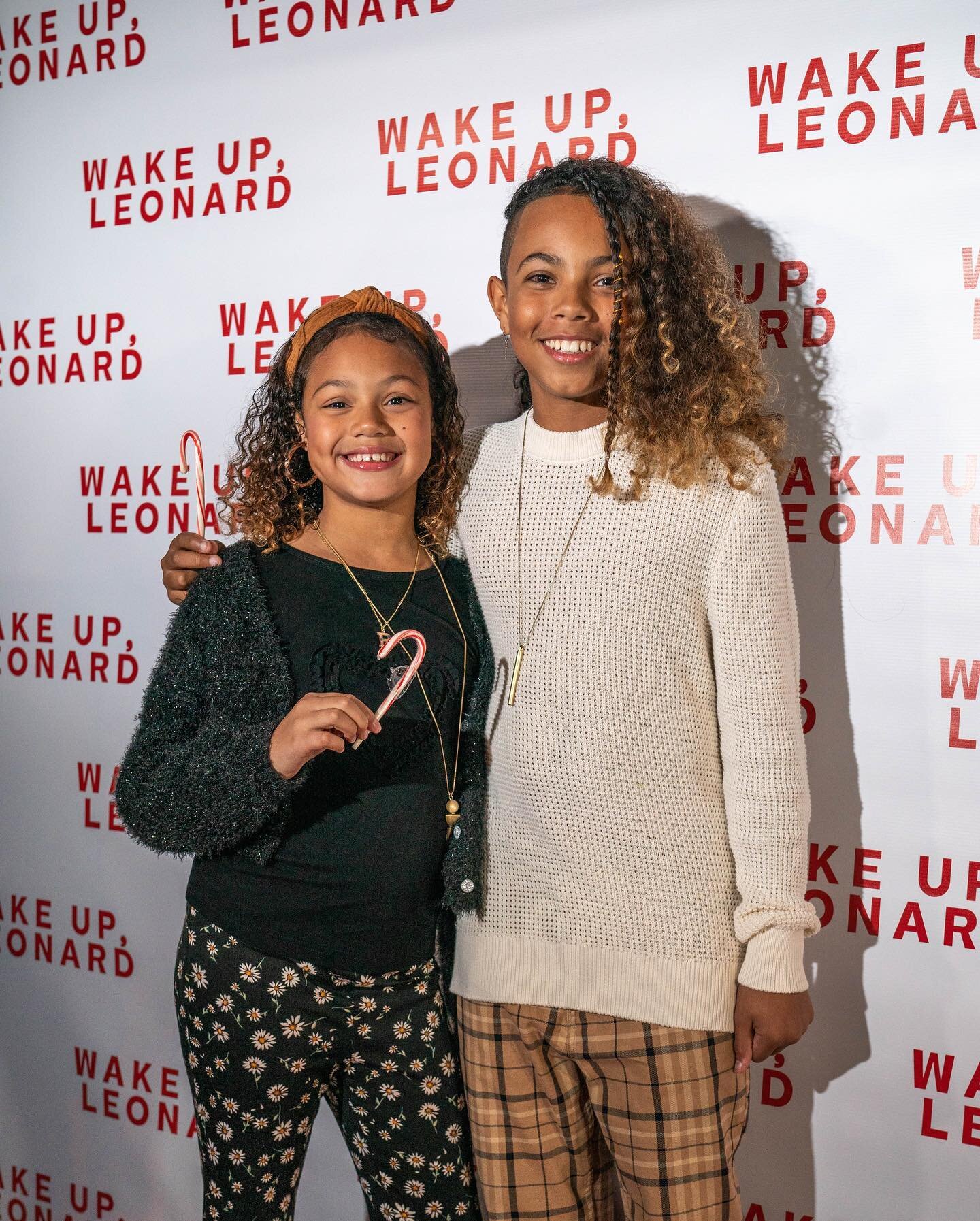 Joy to the world! Angels on the red carpet at our LA premiere. 🥂🥀
📸 @studio.7117 

#wakeupleonard #iamdianelane