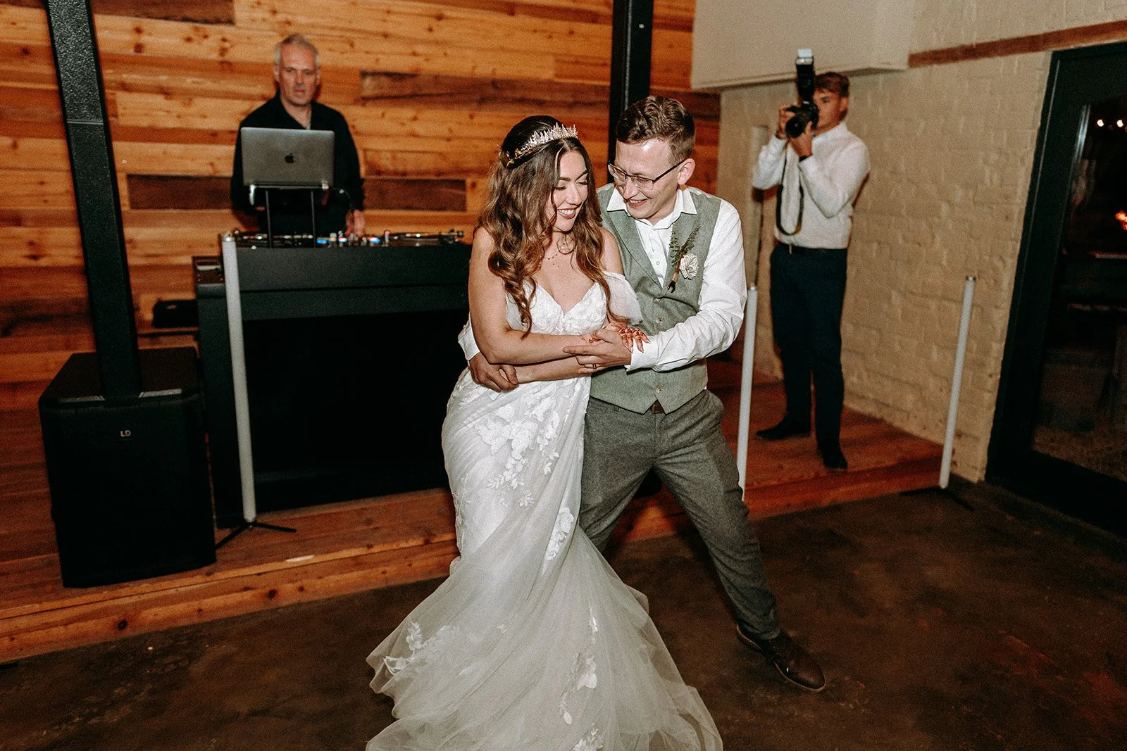 Jess & George_FirstLook-57.jpg