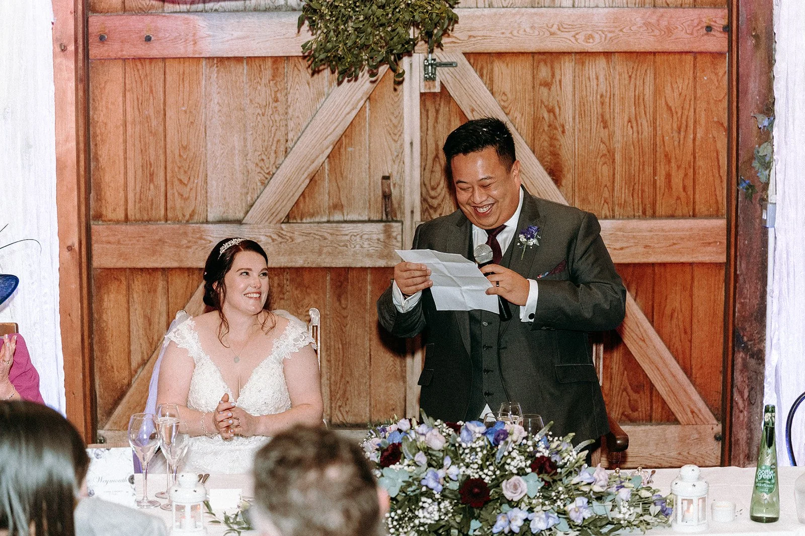 Joanne & Andrew_Preview-41.jpg