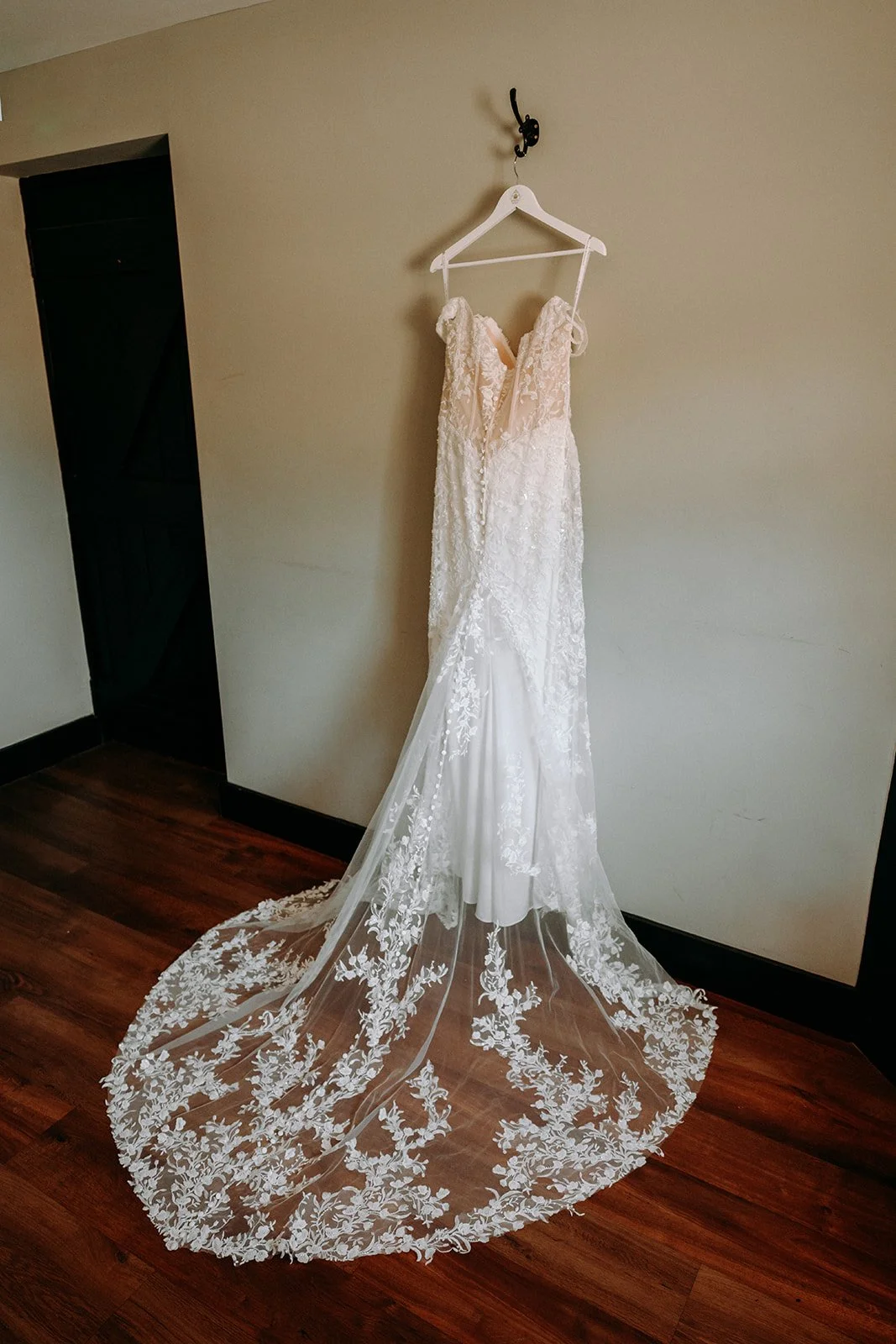 Becca & Max - First Look-27.jpg