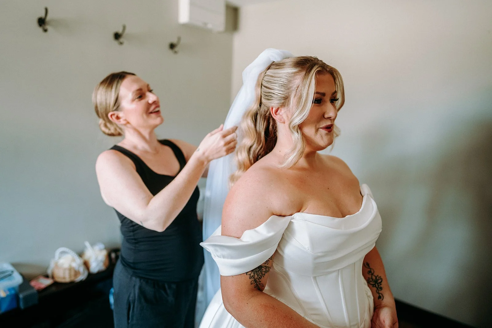 Ellie & Connor - First Look-19.jpg