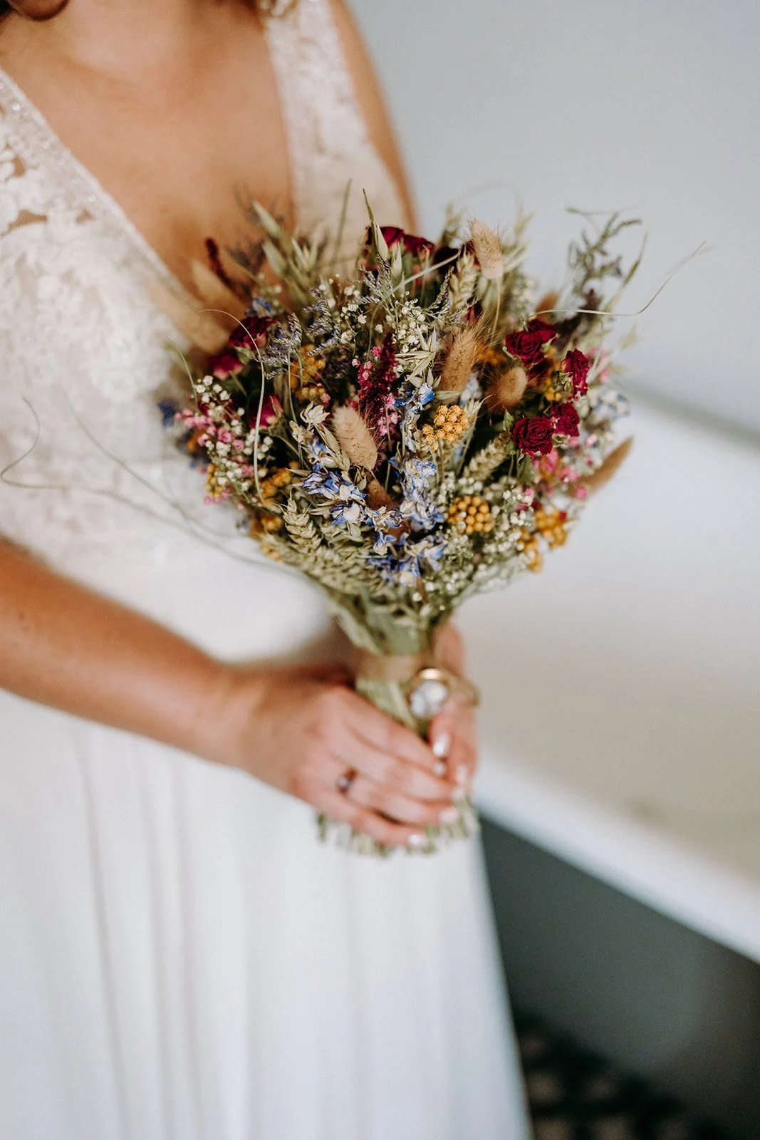 Christina & Luke - First Look-21.jpg