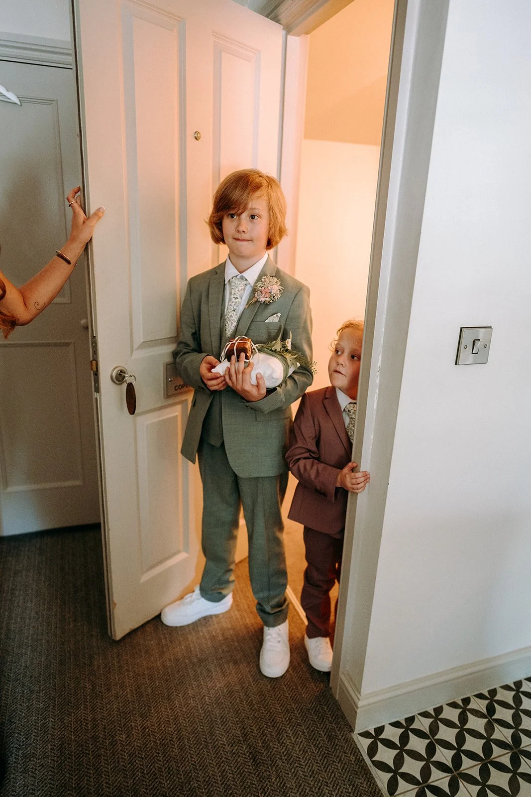 Christina & Luke - First Look-26.jpg