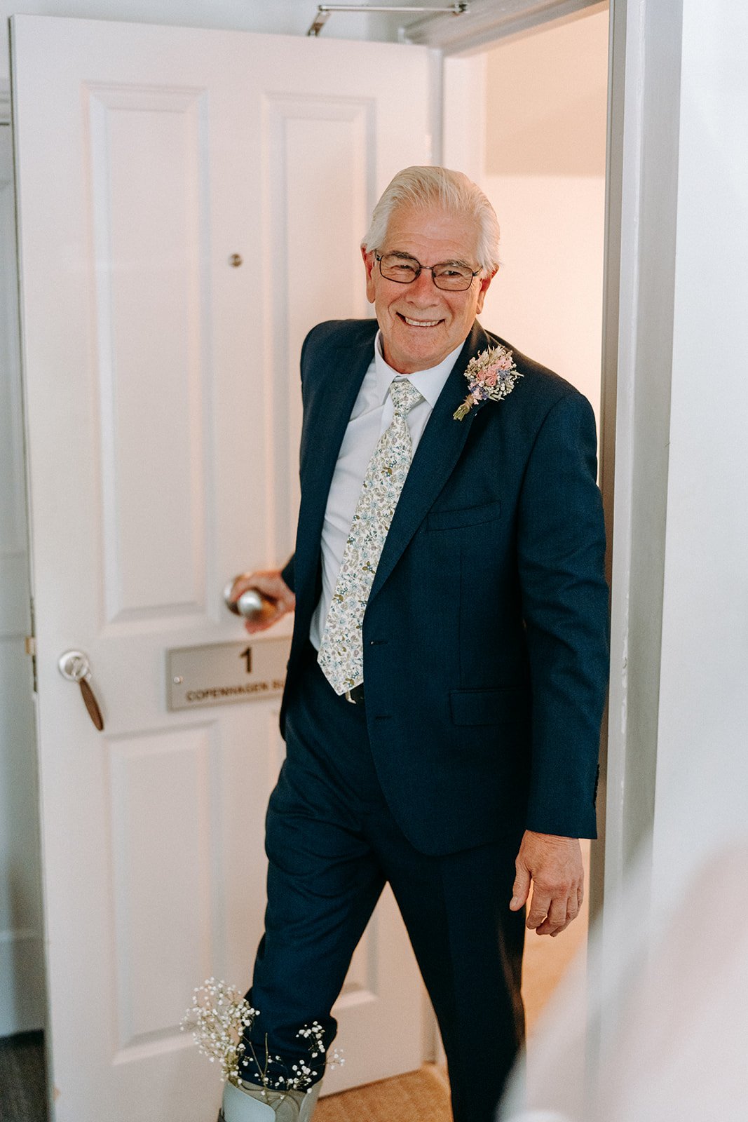 Christina & Luke - First Look-36.jpg