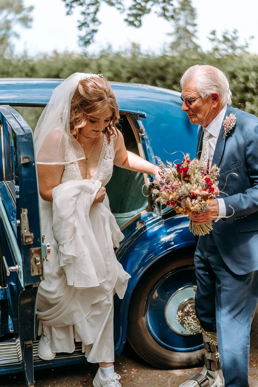 Christina & Luke - First Look-43.jpg