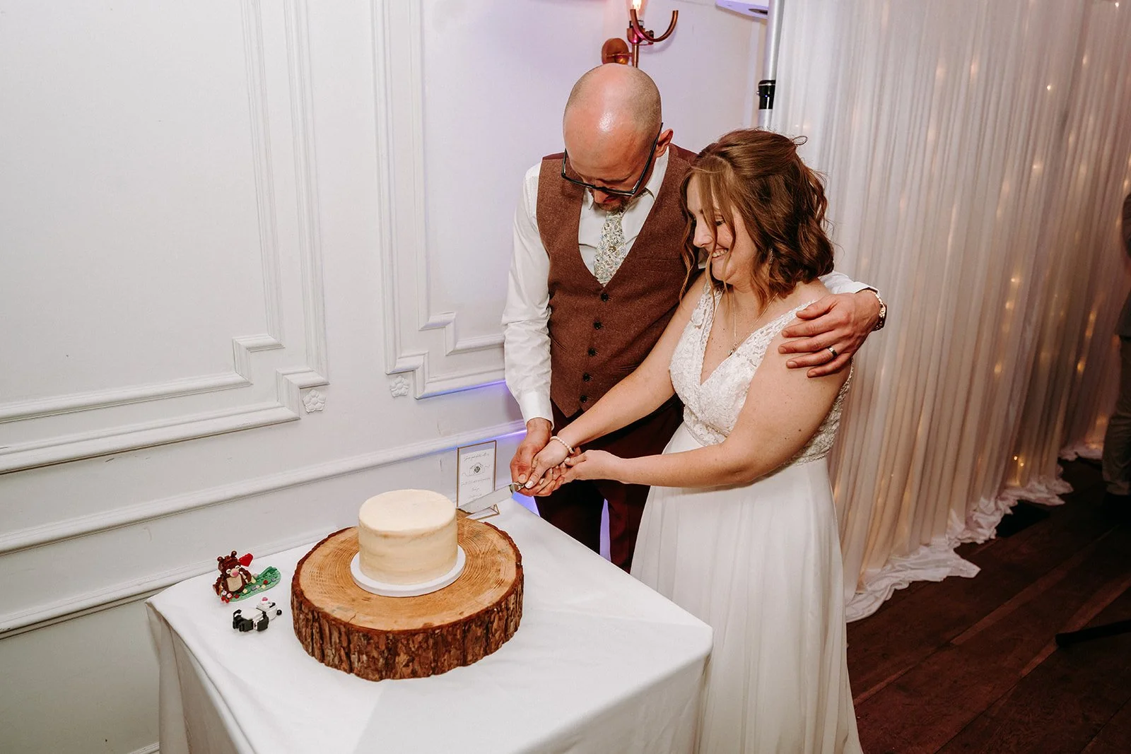 Christina & Luke - First Look-110.jpg