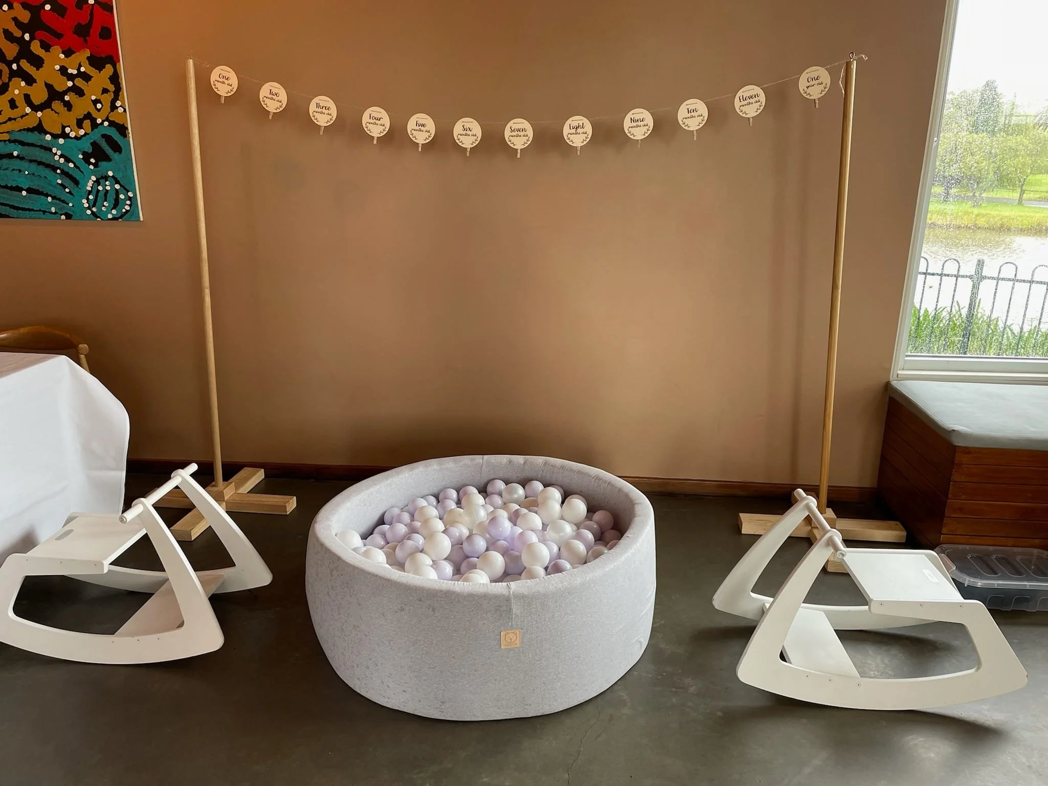 BALL PITS — Little Party Play