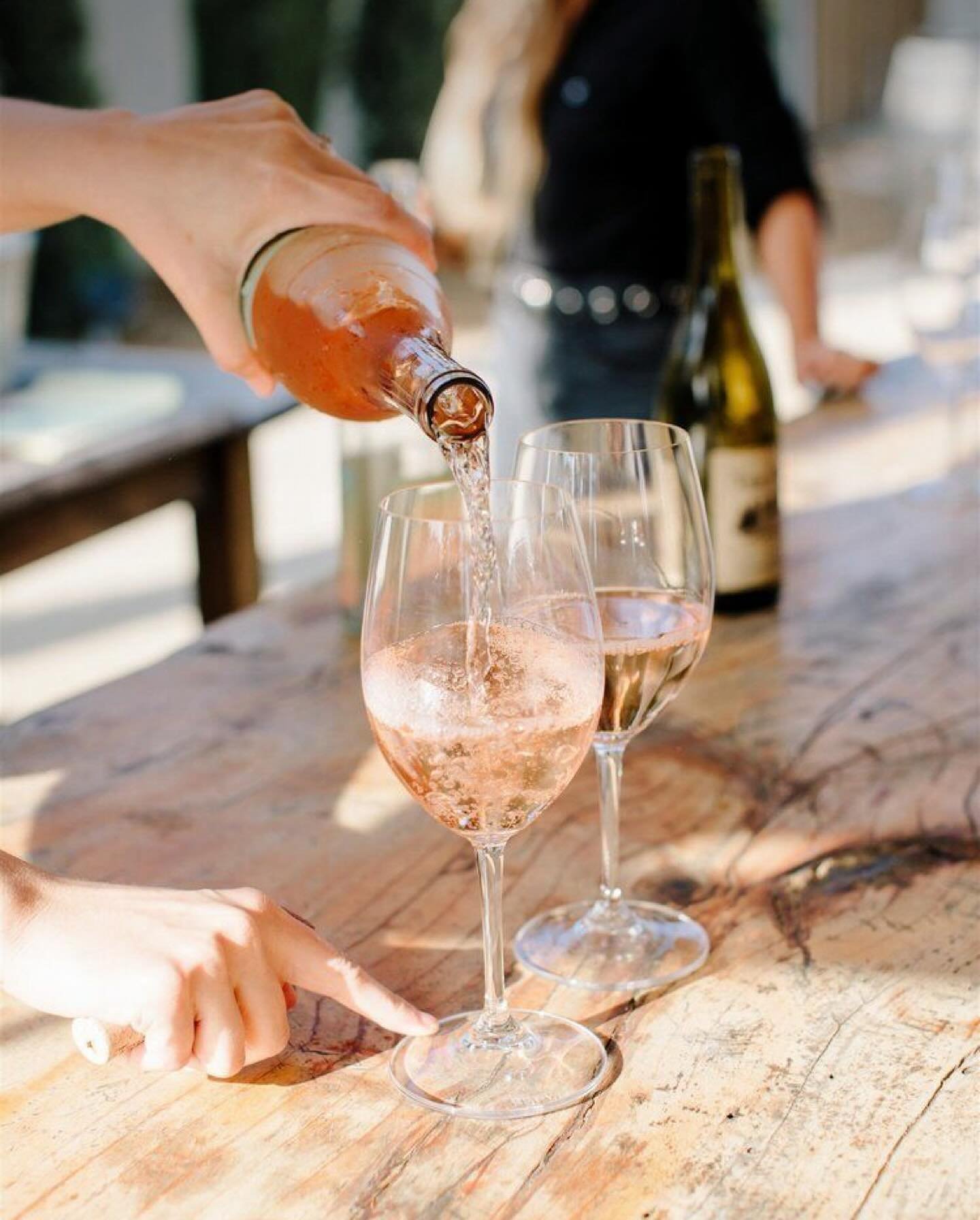 🌸ROS&Eacute; DINNER IS LIVE!🌸

Spring is in the air, and we are excited to celebrate everyone&rsquo;s favorite pink drink! This is THE LAST Wine Dinner of the season! (Don&rsquo;t worry, our Wine Dinner series will return in the Fall)

5 Delicious 