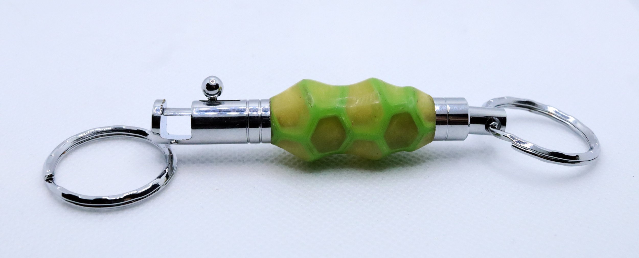 Green and Gold Honeycomb Detatchable Keychain 2.jpg