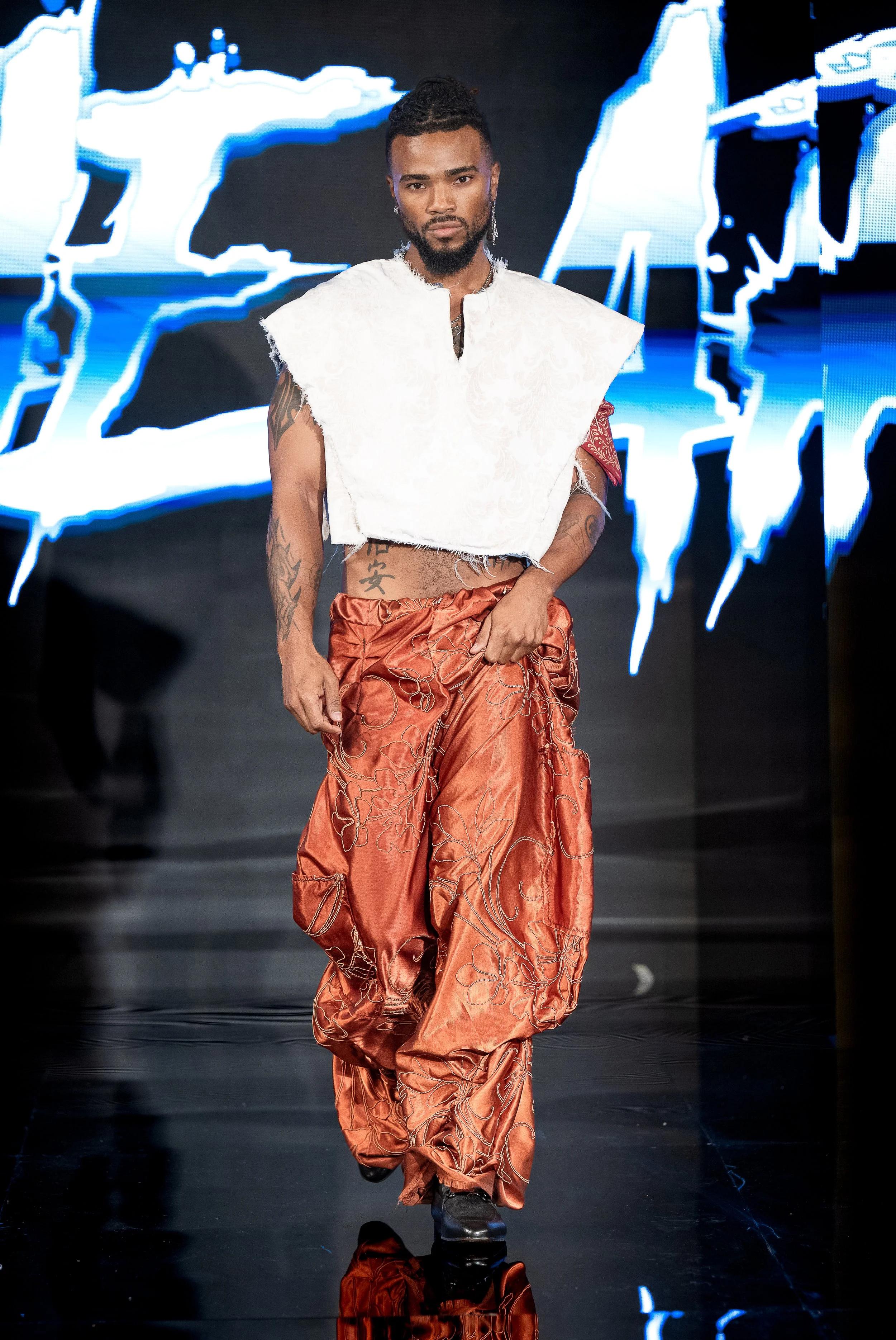 NEW YORK, NEW YORK - SEPTEMBER 10: A model walks the runway at the LRE' The Artist show during New York Fashion Week Powered By Art Hearts Fashion at The Angel Orensanz Foundation on September 10, 2026 in New York City. (Photo by Mark Gunter/Getty Im