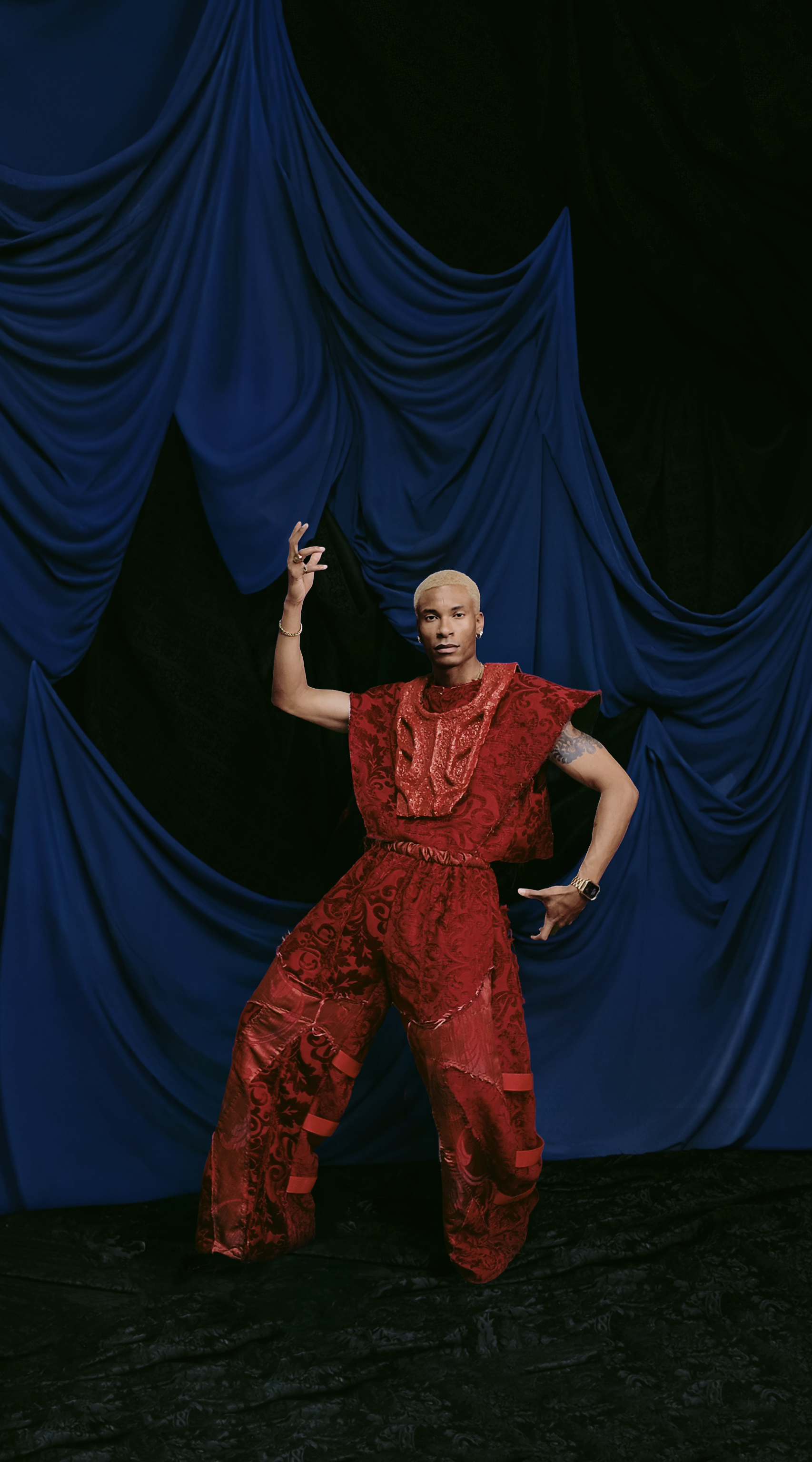 Sculpted Vest - Small 
Flared Jacquard Top in Red 
The Jacquard Ladderman Pants  
- Fits Sizes 32-36 