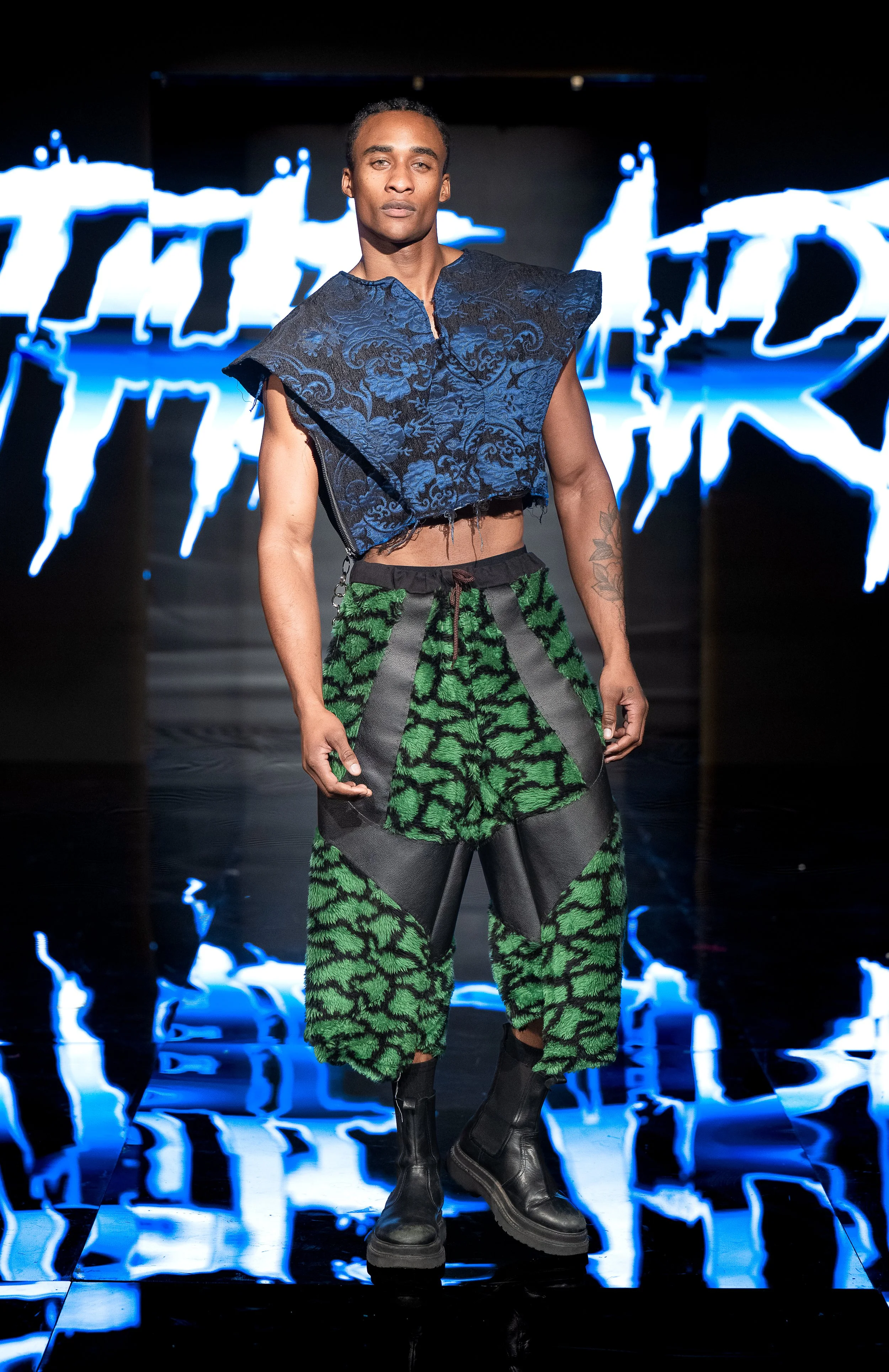 NEW YORK, NEW YORK - SEPTEMBER 10: A model walks the runway at the LRE' The Artist show during New York Fashion Week Powered By Art Hearts Fashion at The Angel Orensanz Foundation on September 10, 2026 in New York City. (Photo by Mark Gunter/Getty Im