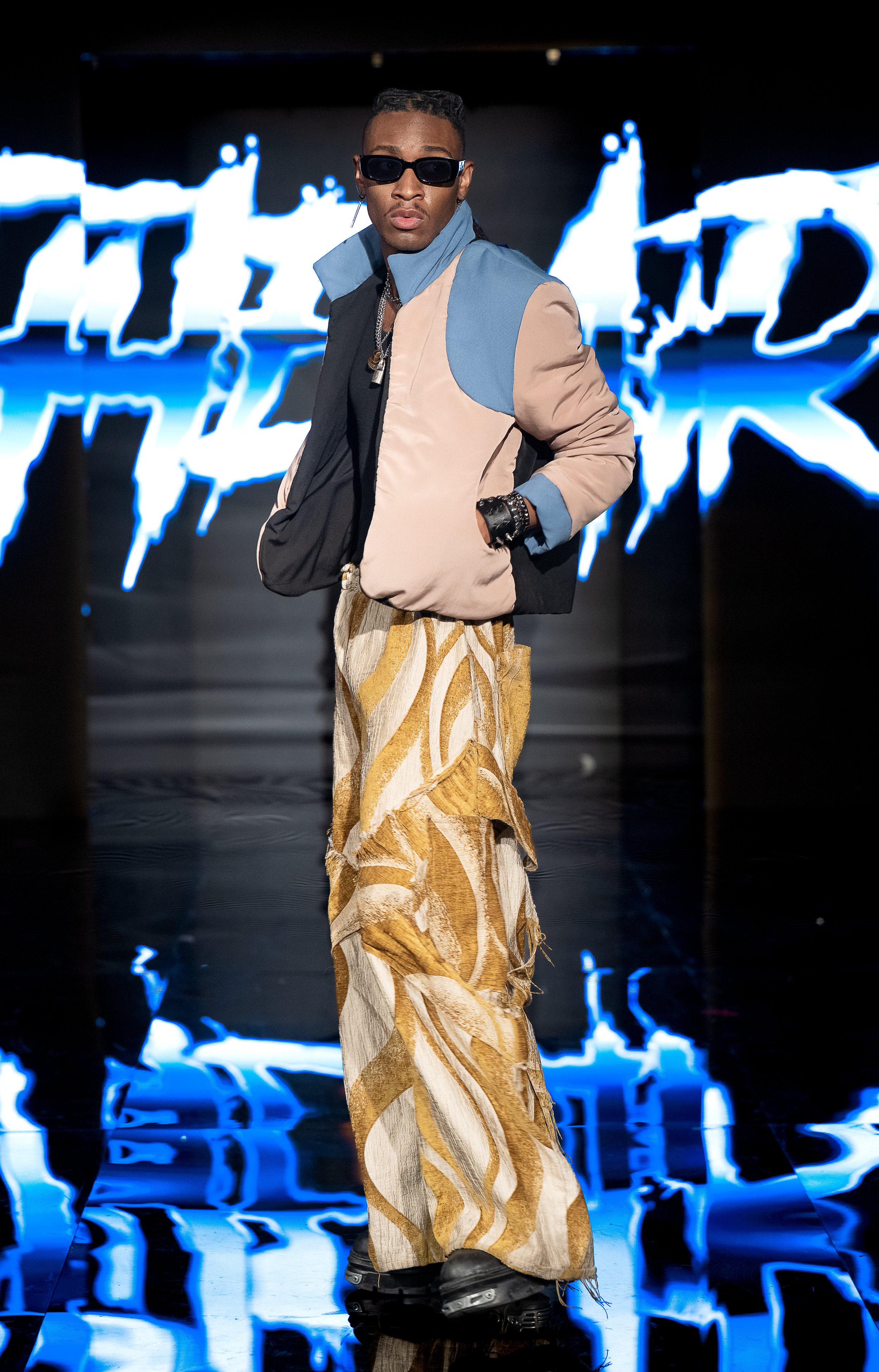 NEW YORK, NEW YORK - SEPTEMBER 10: A model walks the runway at the LRE' The Artist show during New York Fashion Week Powered By Art Hearts Fashion at The Angel Orensanz Foundation on September 10, 2026 in New York City. (Photo by Mark Gunter/Getty Im