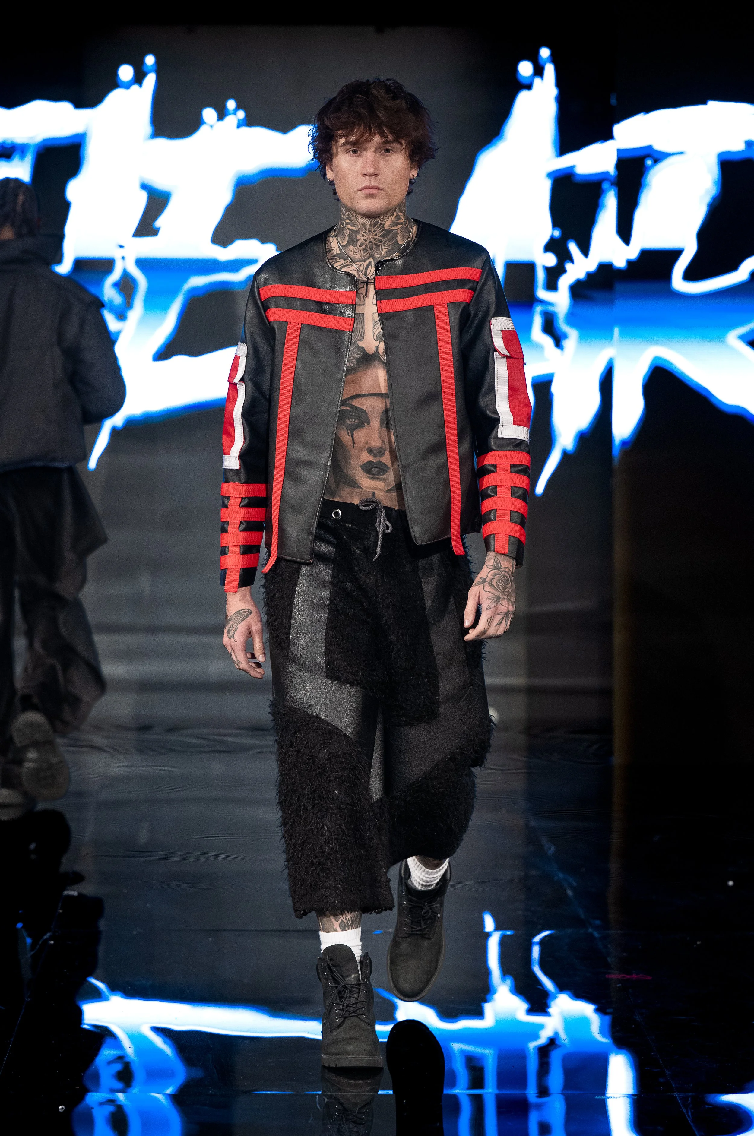 NEW YORK, NEW YORK - SEPTEMBER 10: A model walks the runway at the LRE' The Artist show during New York Fashion Week Powered By Art Hearts Fashion at The Angel Orensanz Foundation on September 10, 2026 in New York City. (Photo by Mark Gunter/Getty Im