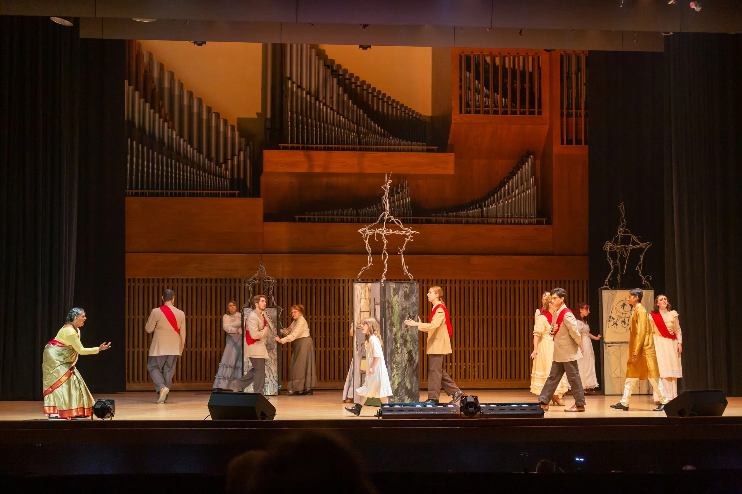 Photo credit: Steven Lenz. Marion Ruybalid, Eric Rhode, Sherri Robanske, Luke Bona,