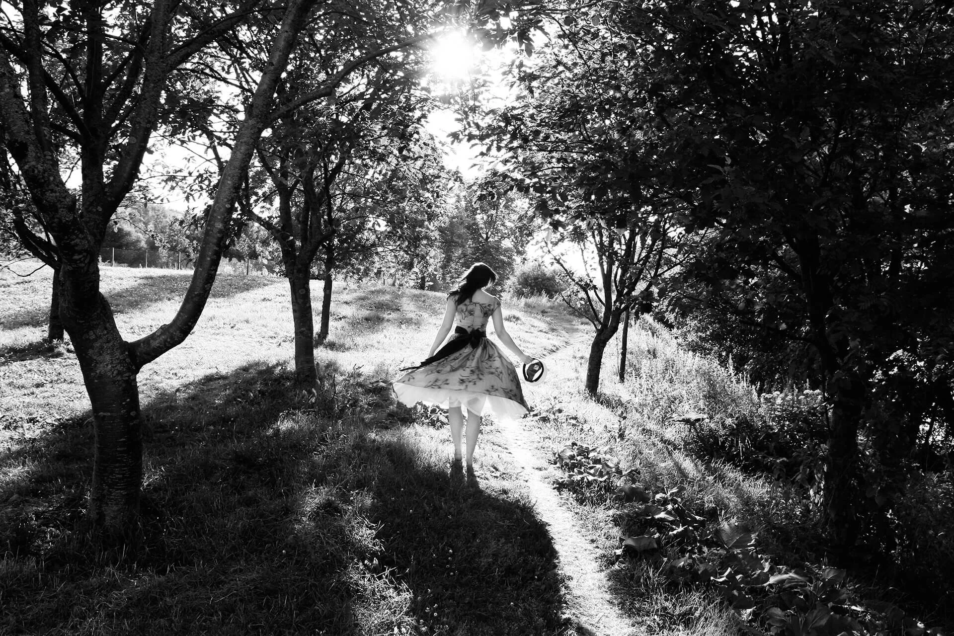 Ylioppilaskuvaus luonnossa