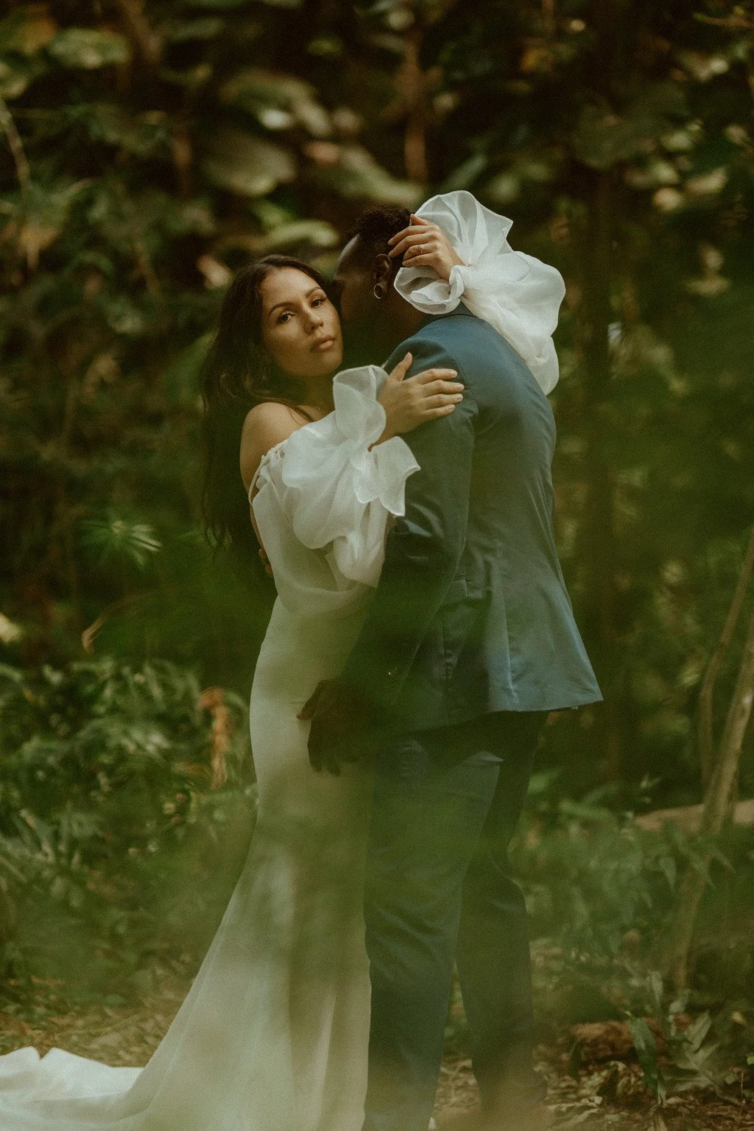 Jungle Elopement in Oahu_Emilee Setting _oahu51_low.jpg