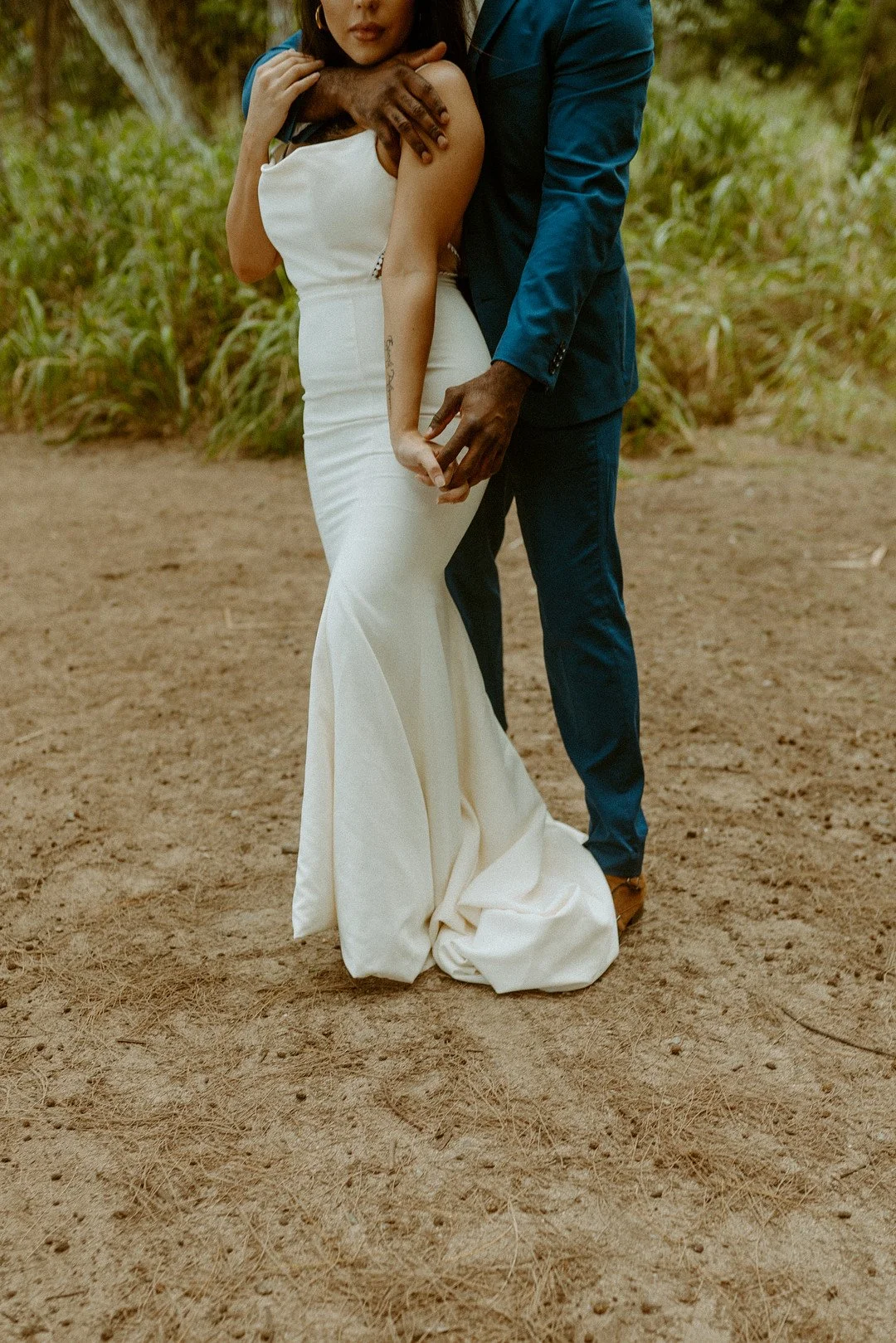 Jungle Elopement in Oahu_Emilee Setting _oahu5_low.jpg