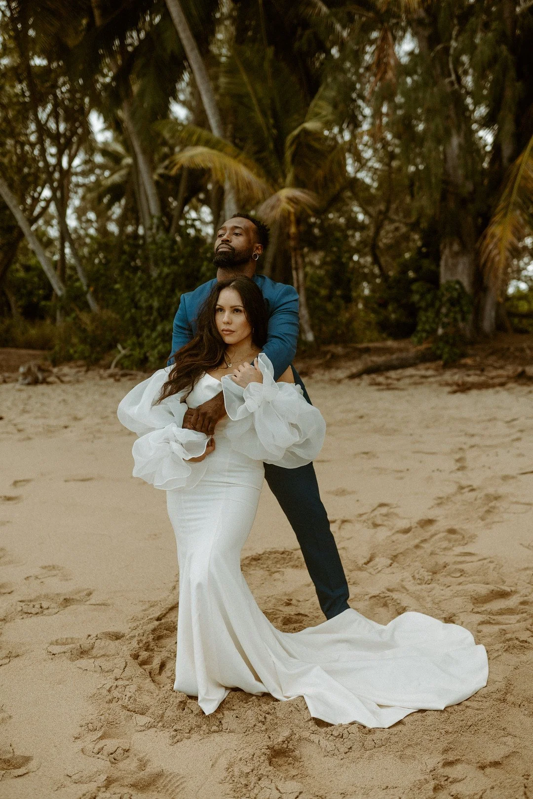 Jungle Elopement in Oahu_Emilee Setting _oahu20_low.jpg