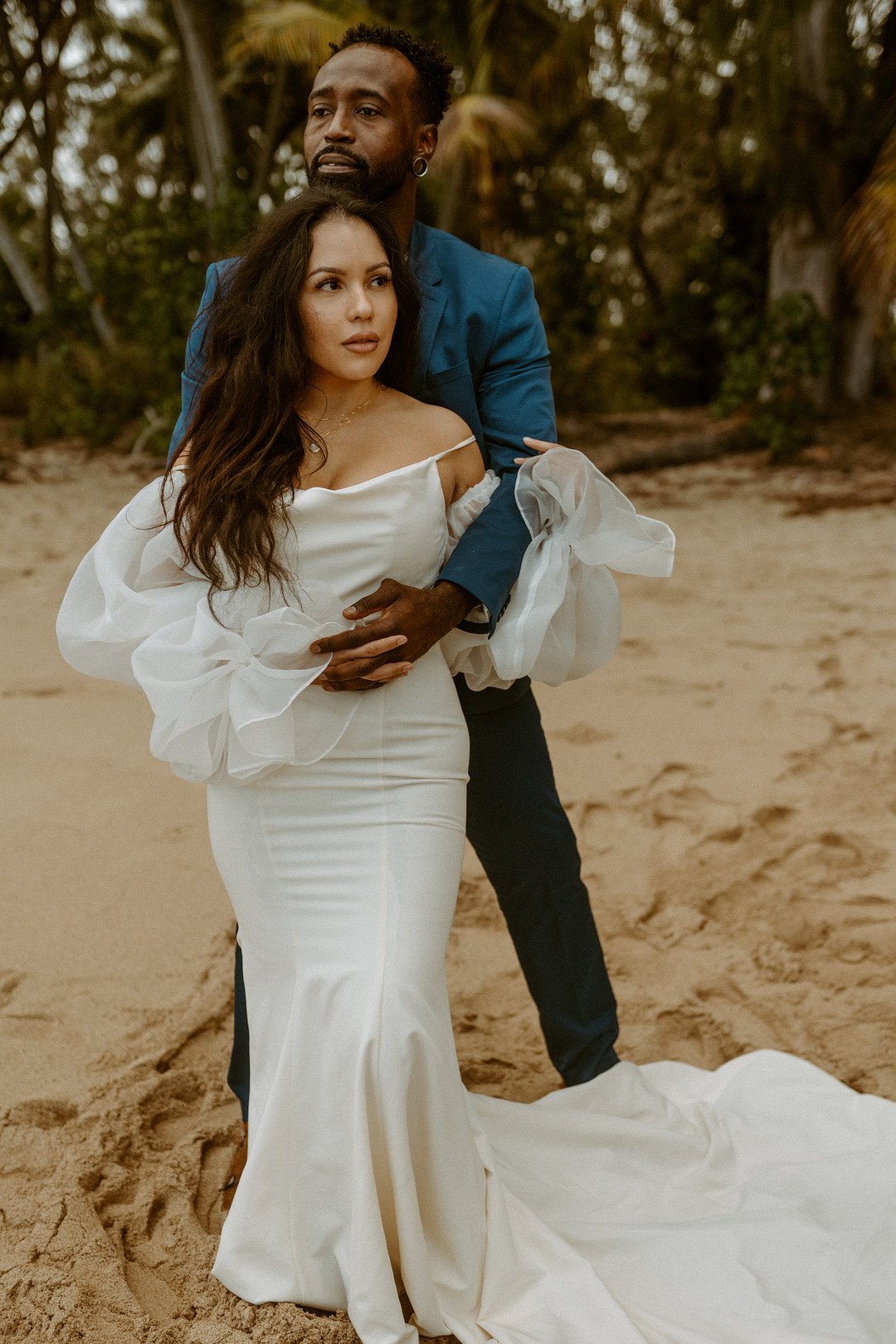 Jungle Elopement in Oahu_Emilee Setting _oahu18_low.jpg