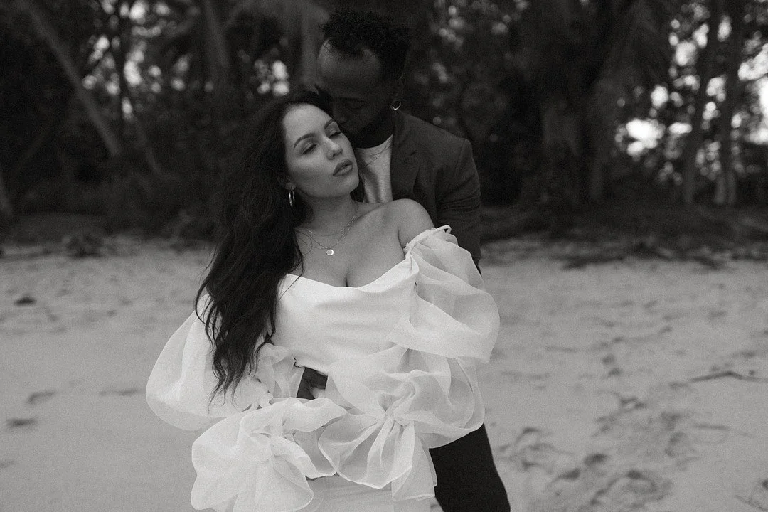 Jungle Elopement in Oahu_Emilee Setting _oahu19_low.jpg