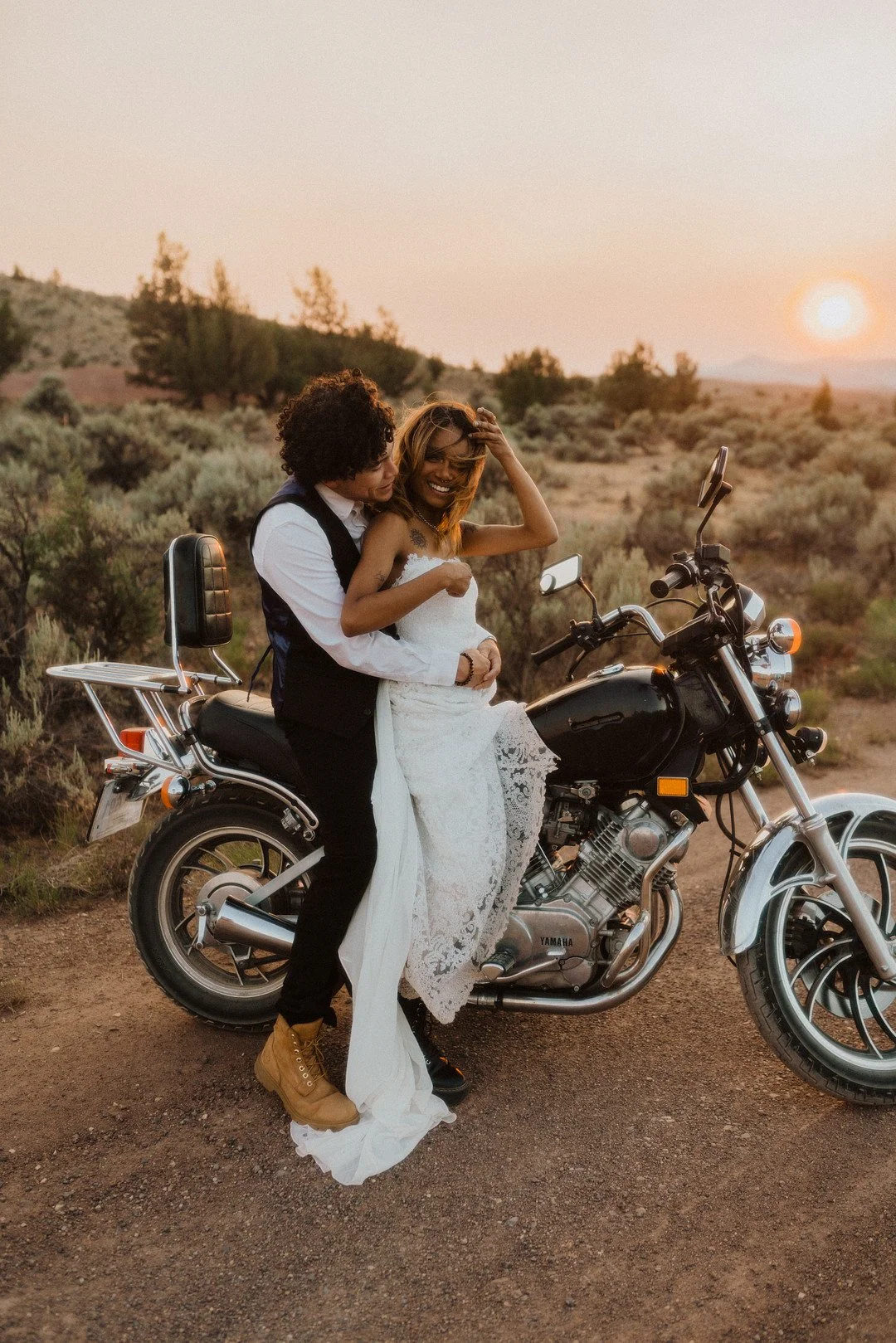 Motorcycle Elopement at the Painted Hills_Emilee Setting _danielle and lance142_low.jpg