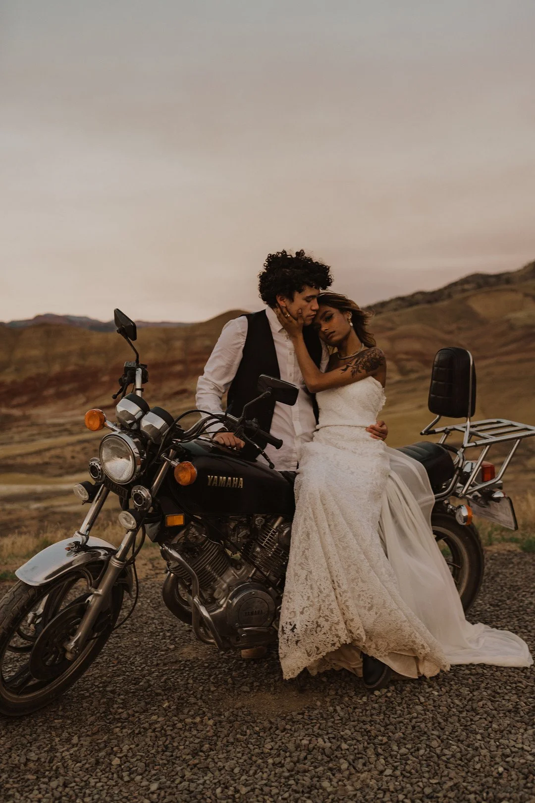 Motorcycle Elopement at the Painted Hills_Emilee Setting _danielle and lance391_low.jpg