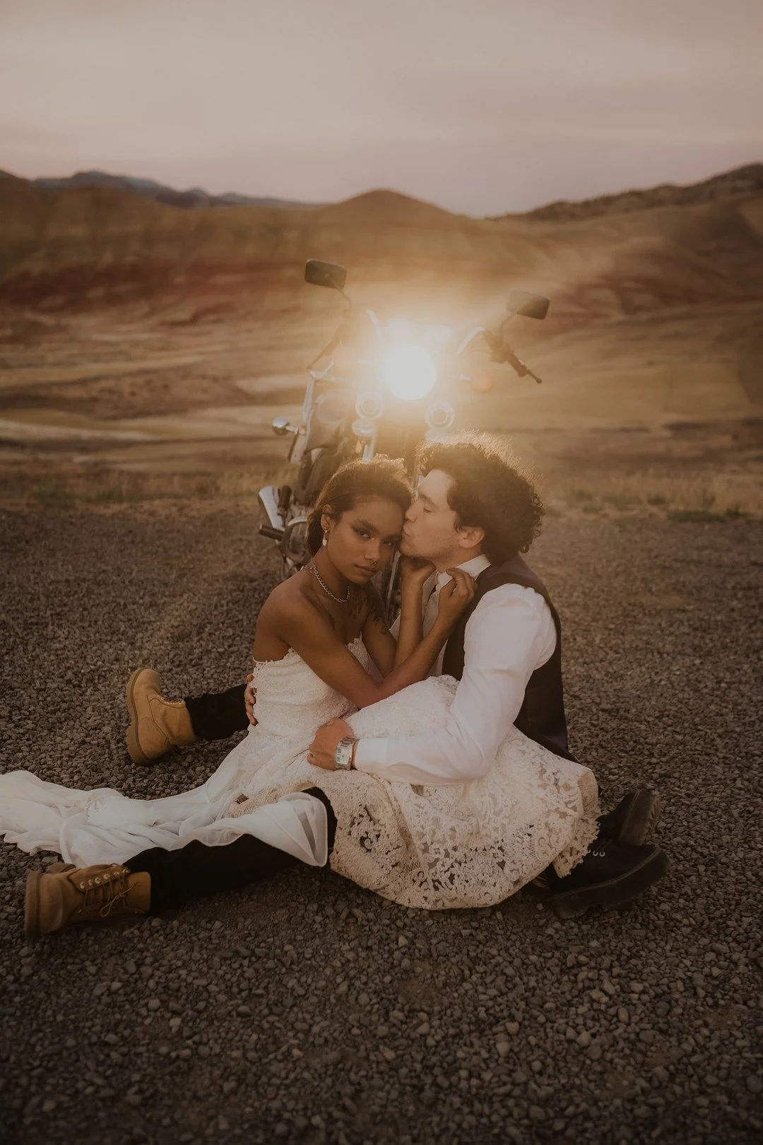 Motorcycle Elopement at the Painted Hills_Emilee Setting _danielle and lance458_low.jpg