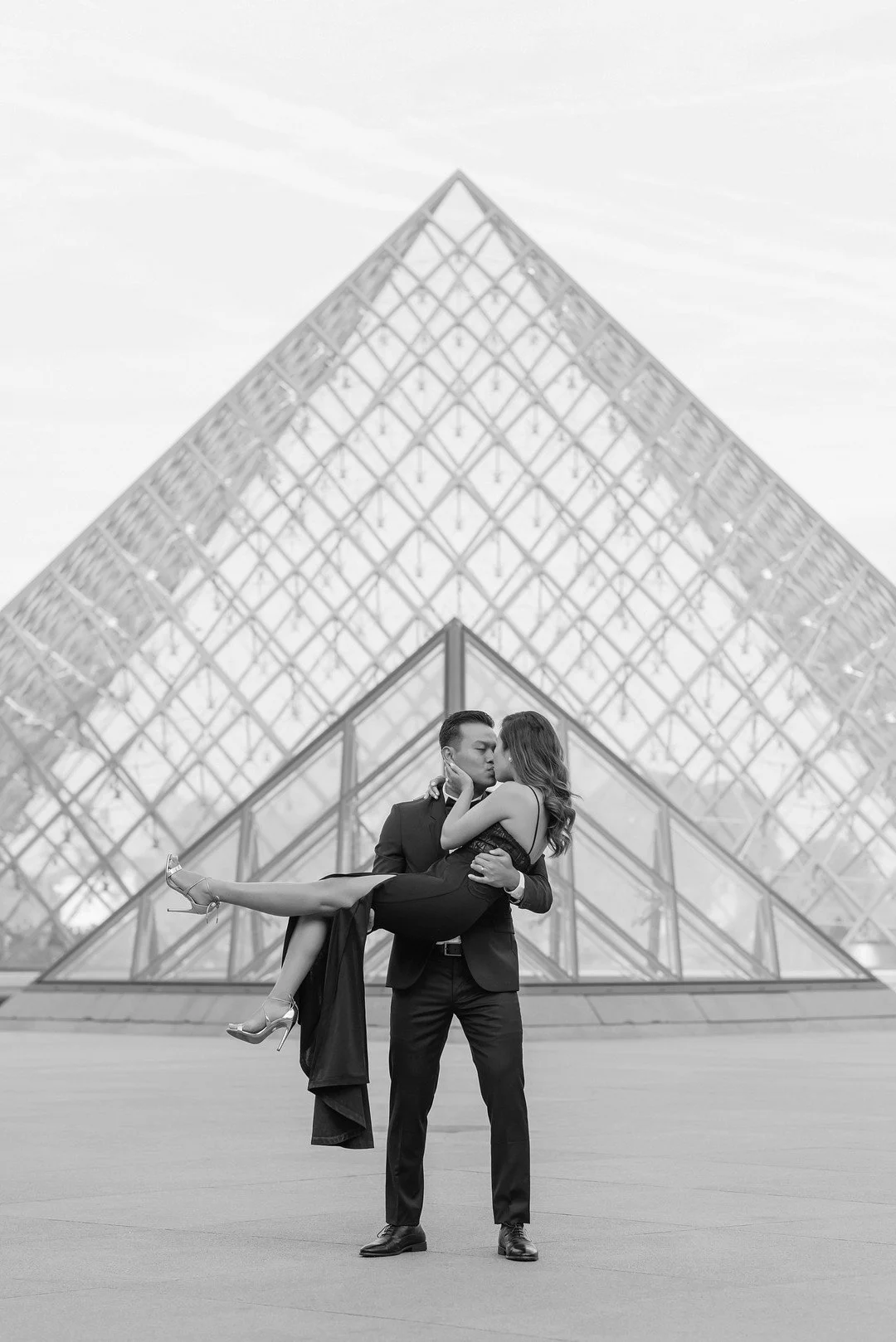 Dinh__The Paris Photographer_Lena&Sean65_low.jpg