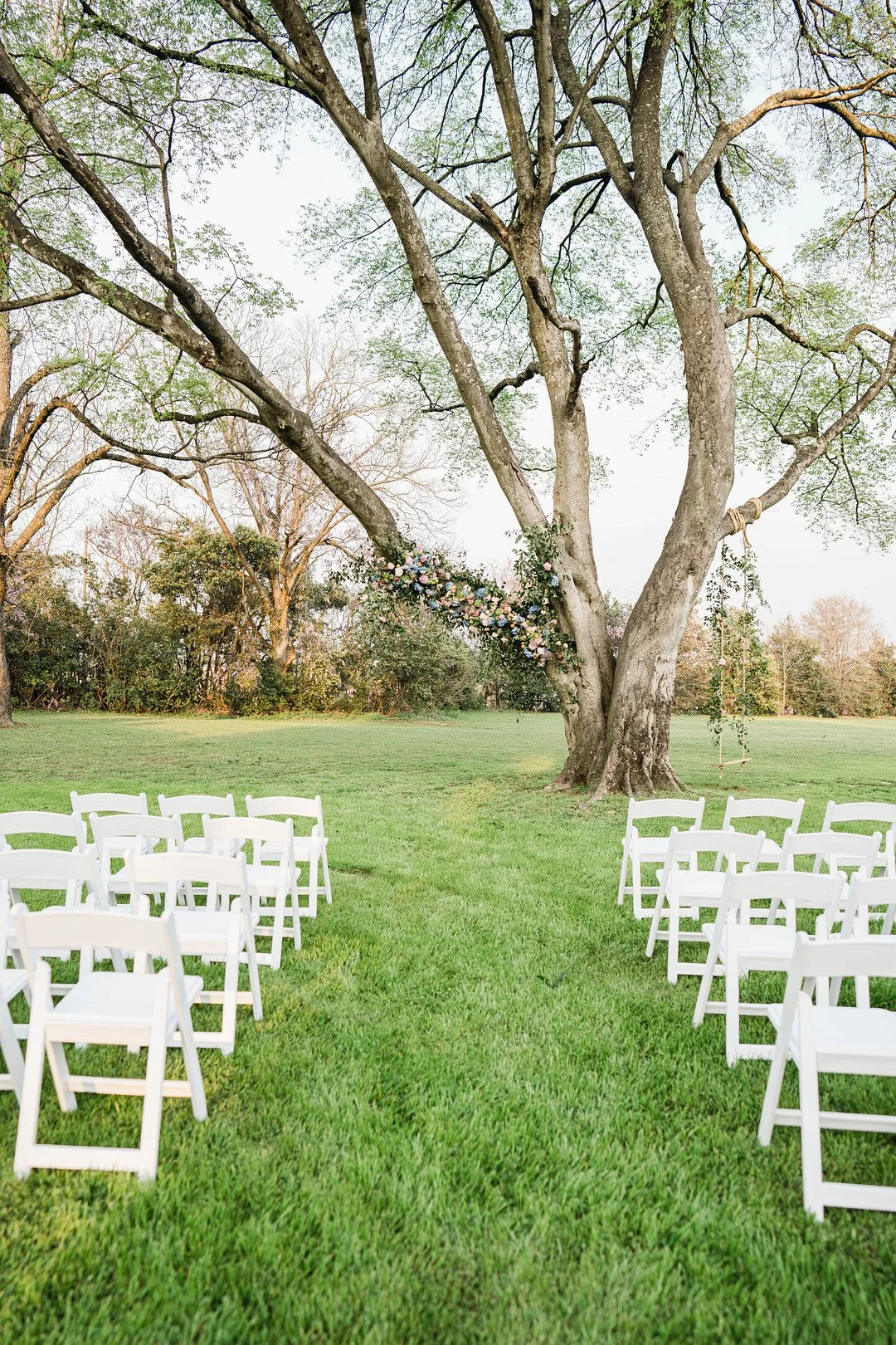 2023 Spring + Summer Wedding Trends_Aurora Adeleigh_DSC09758_low.jpg