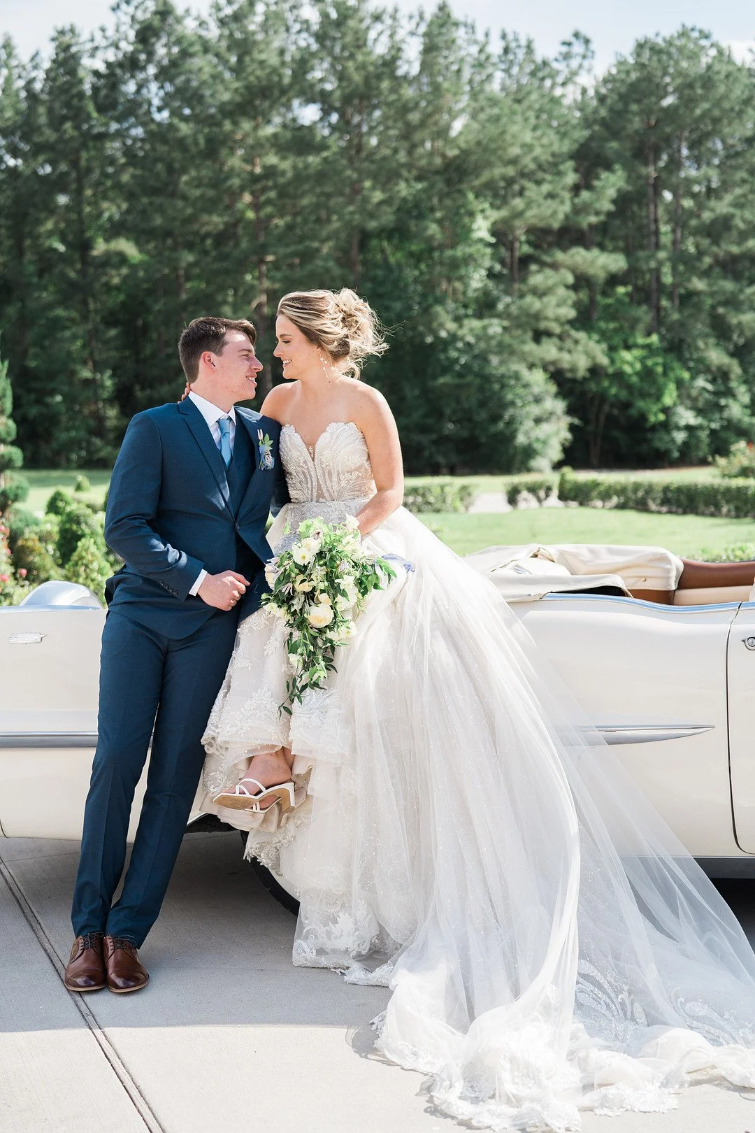 Dramatic Blue & Yellow Ballroom Wedding at Iron Manor_Rae Marshall Photography_SSAA-rae-N-278_low.jpg