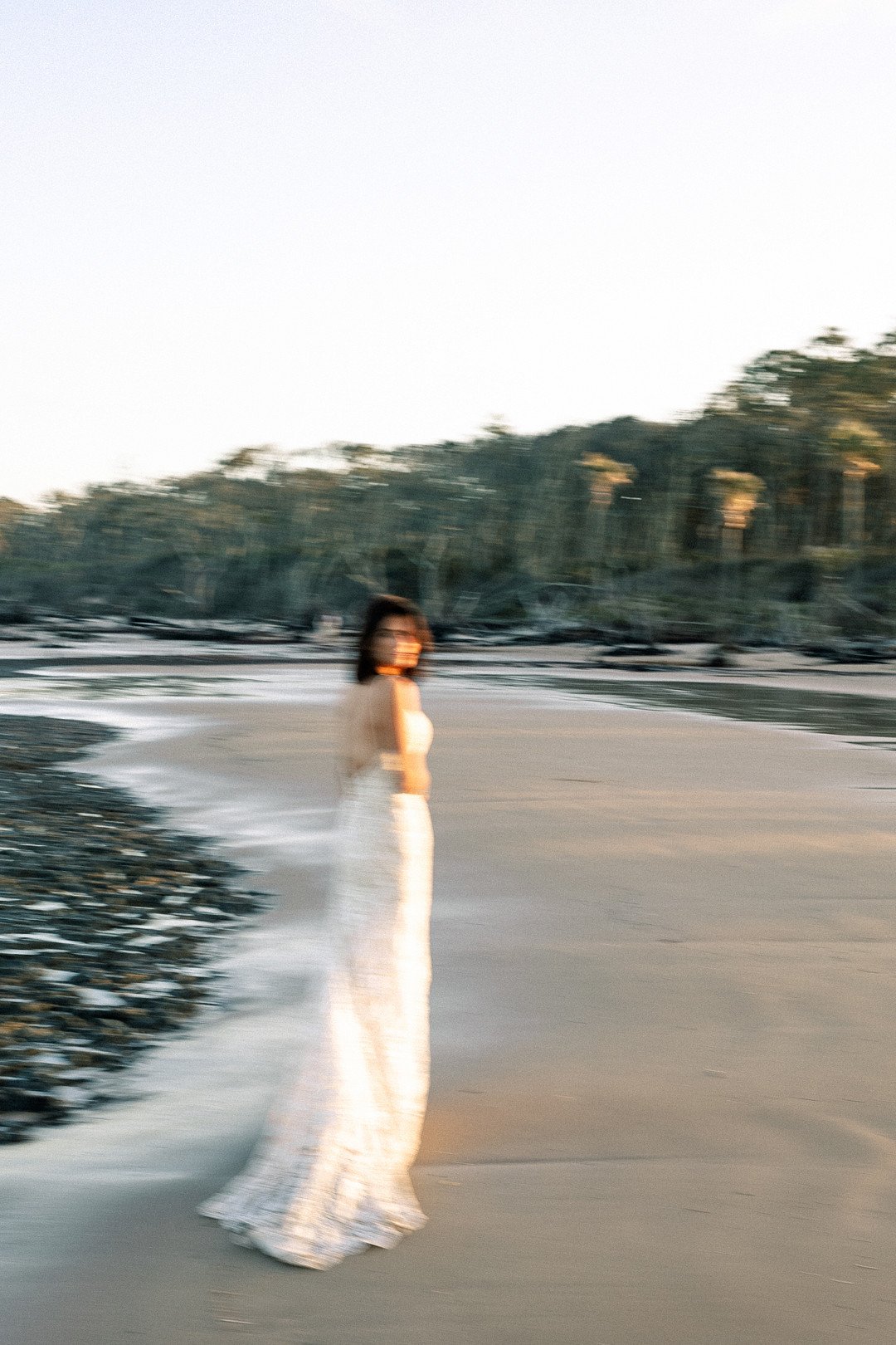 A beachy bridal moment_Carly Terry Photography_AW BRIDAL-0618_low.jpg