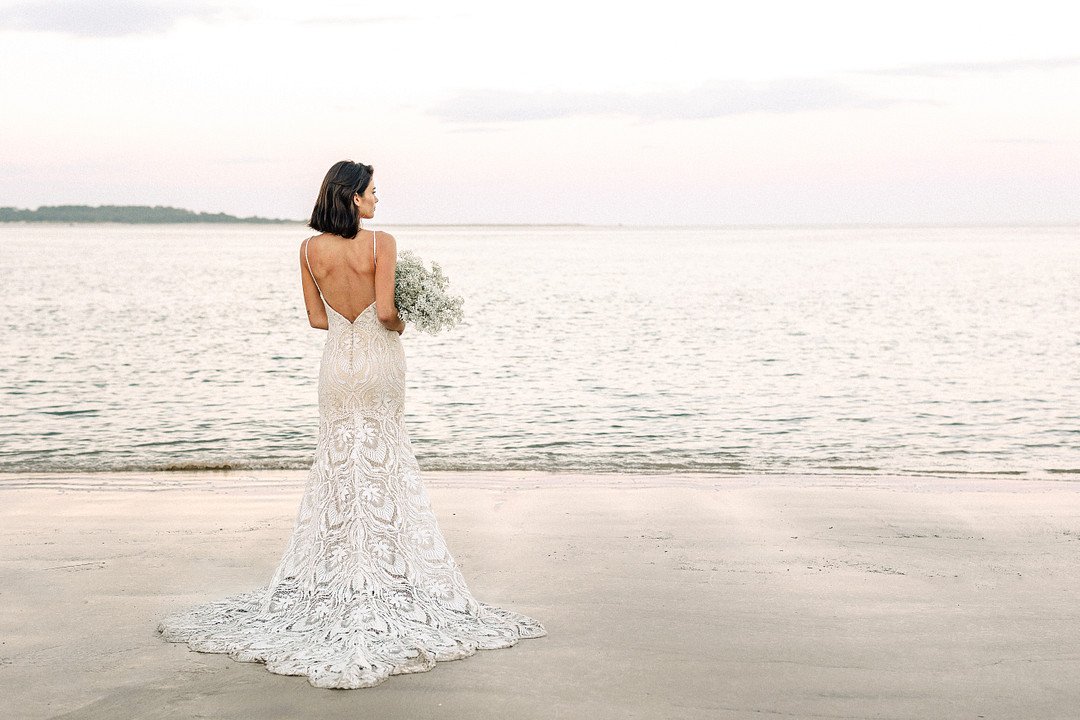 A beachy bridal moment_Carly Terry Photography_AW BRIDAL-1545_low.jpg