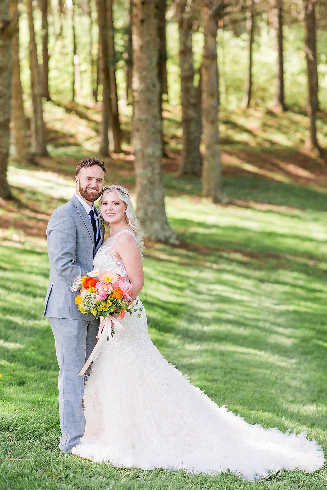 Colorful Estate Wedding_Katelyn Workman Photography_westvirginiavirginiaweddingphotographerkatelynworkman-123_low.jpg