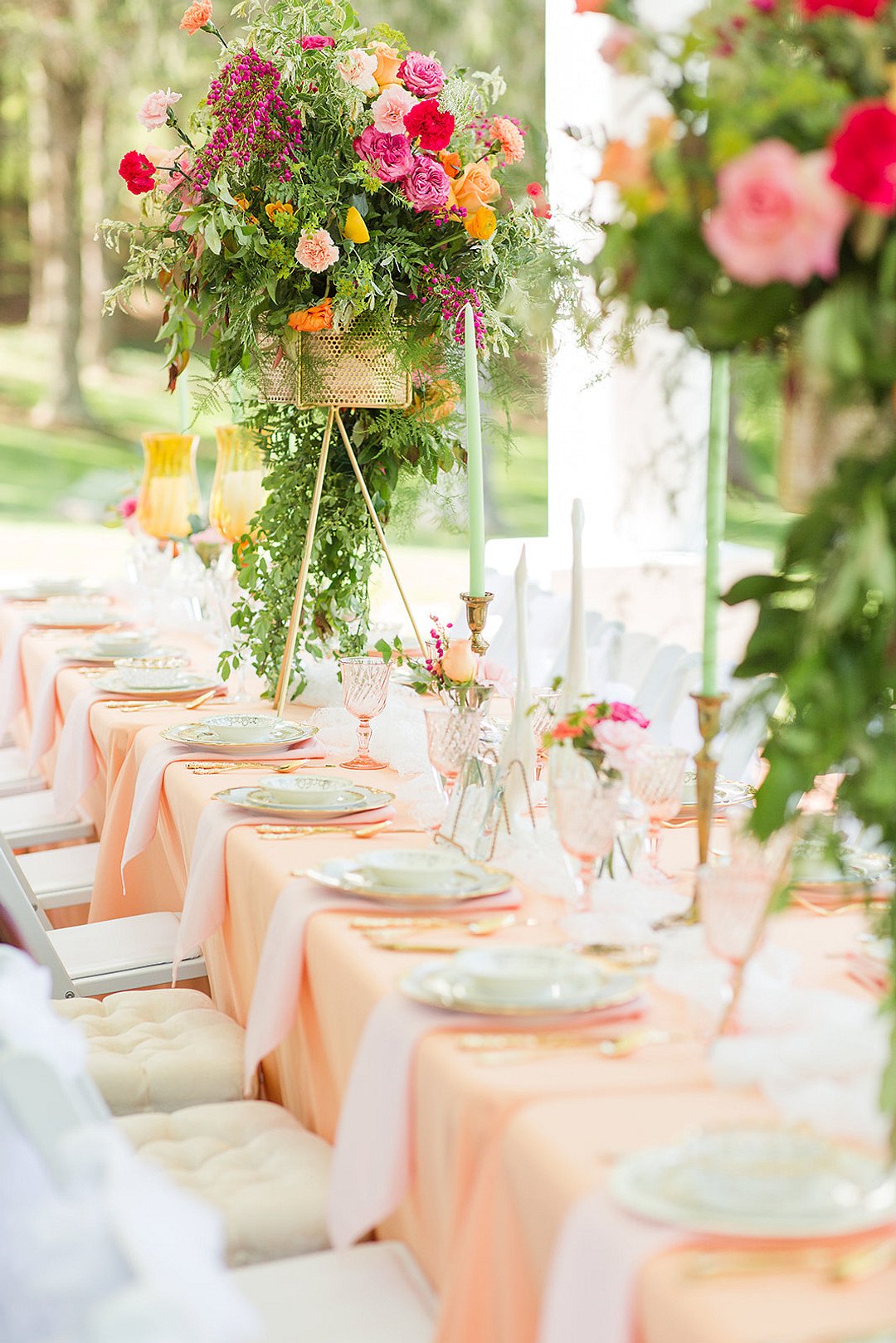 Colorful Estate Wedding_Katelyn Workman Photography_westvirginiavirginiaweddingphotographerkatelynworkman-75_low.jpg