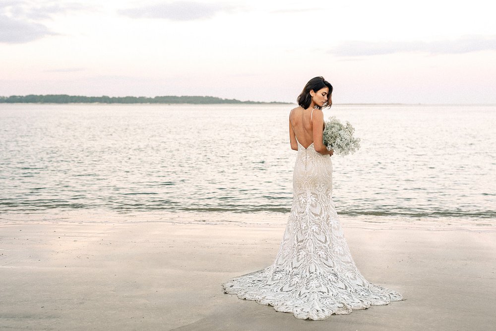 A beachy bridal moment_Carly Terry Photography_AW BRIDAL-1543_low.jpg