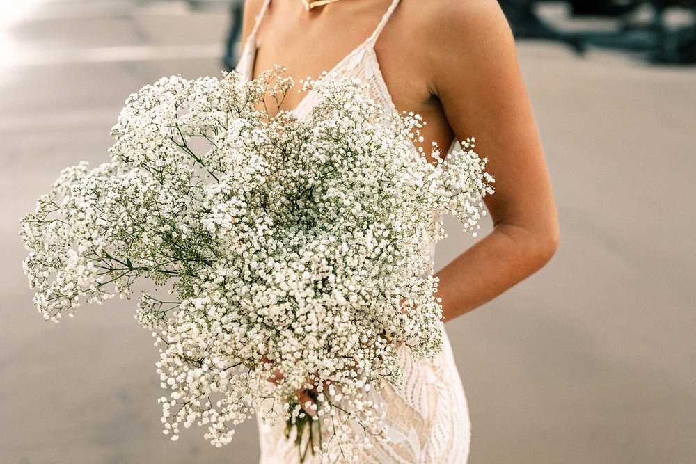 A beachy bridal moment_Carly Terry Photography_AW BRIDAL-1510_low.jpg
