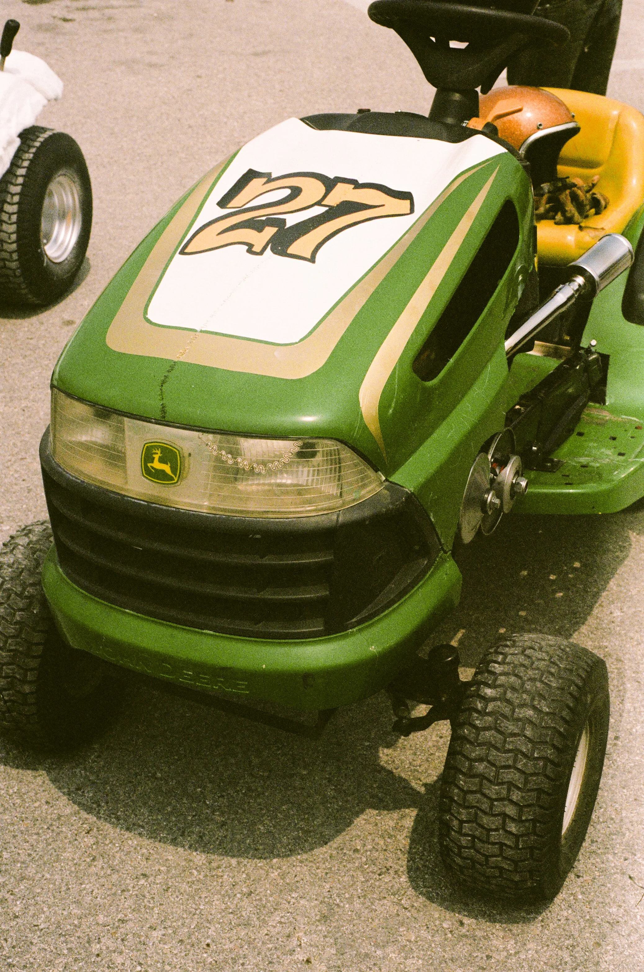 Busty's-Lawnmower-Race-25.jpg