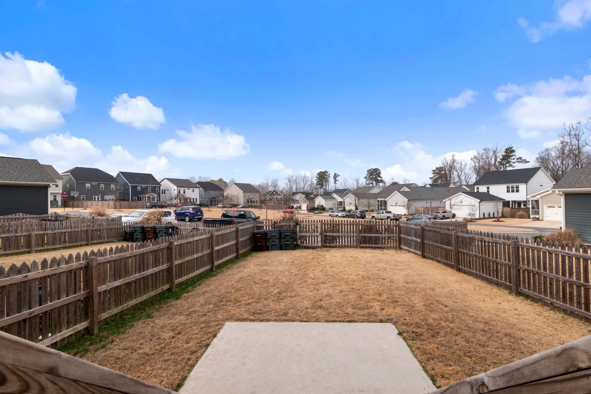 Fences and Property Lines: How to Avoid Disputes With Your Neighbor Before You Install