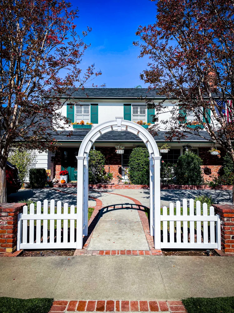 Picket Fence fence photo 4