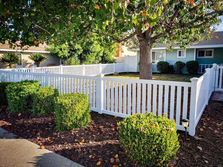Picket Fence fence photo 5