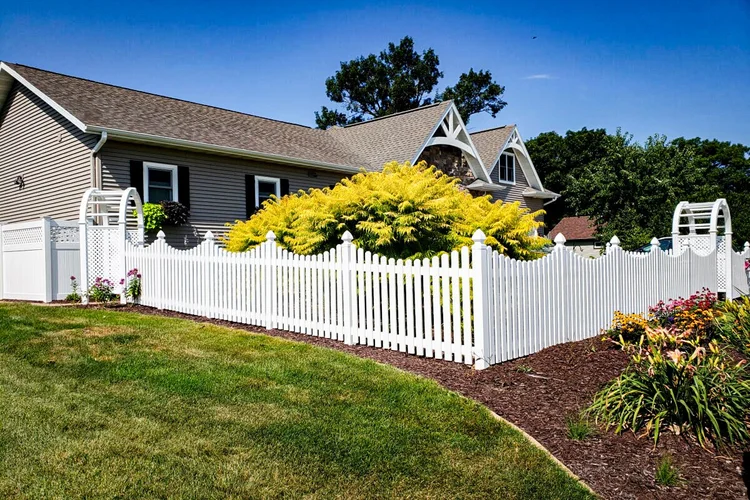 Picket Fence fence photo 9