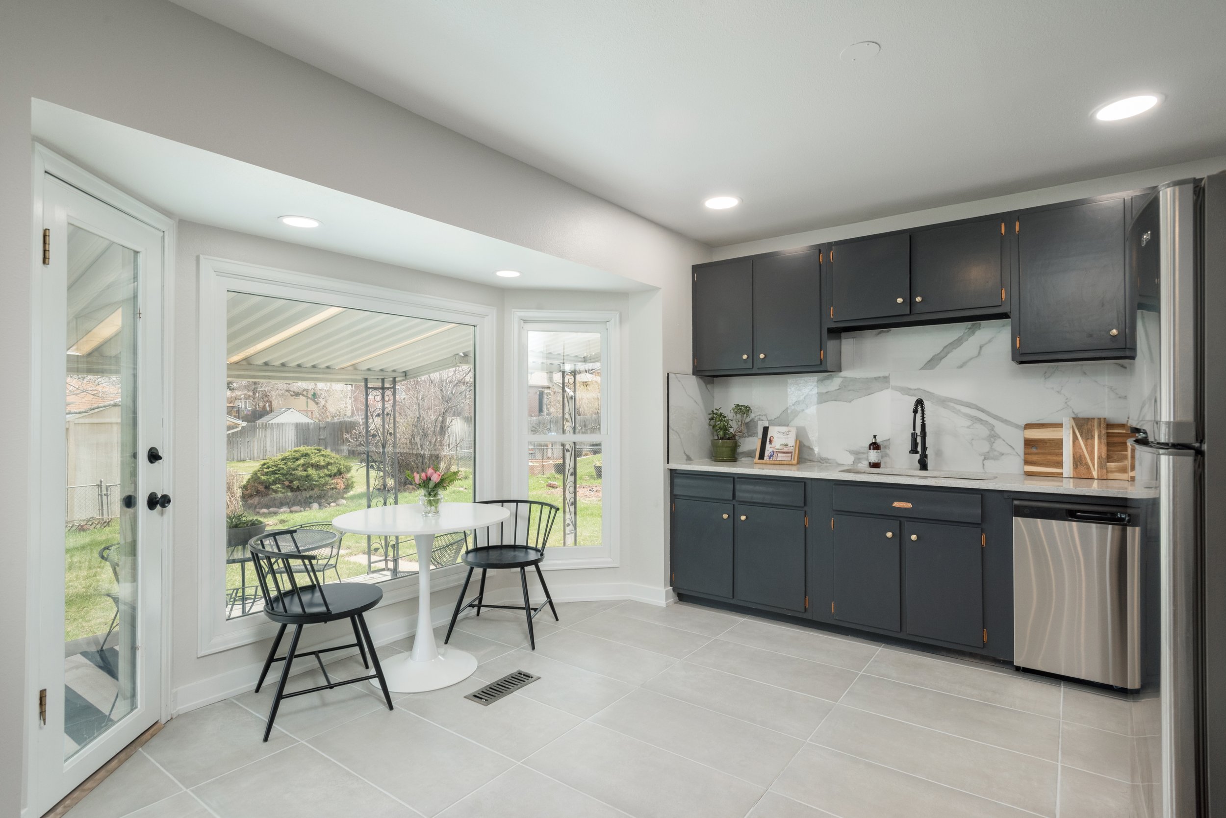 12306_WestTexasDrive_14_Kitchen.jpg